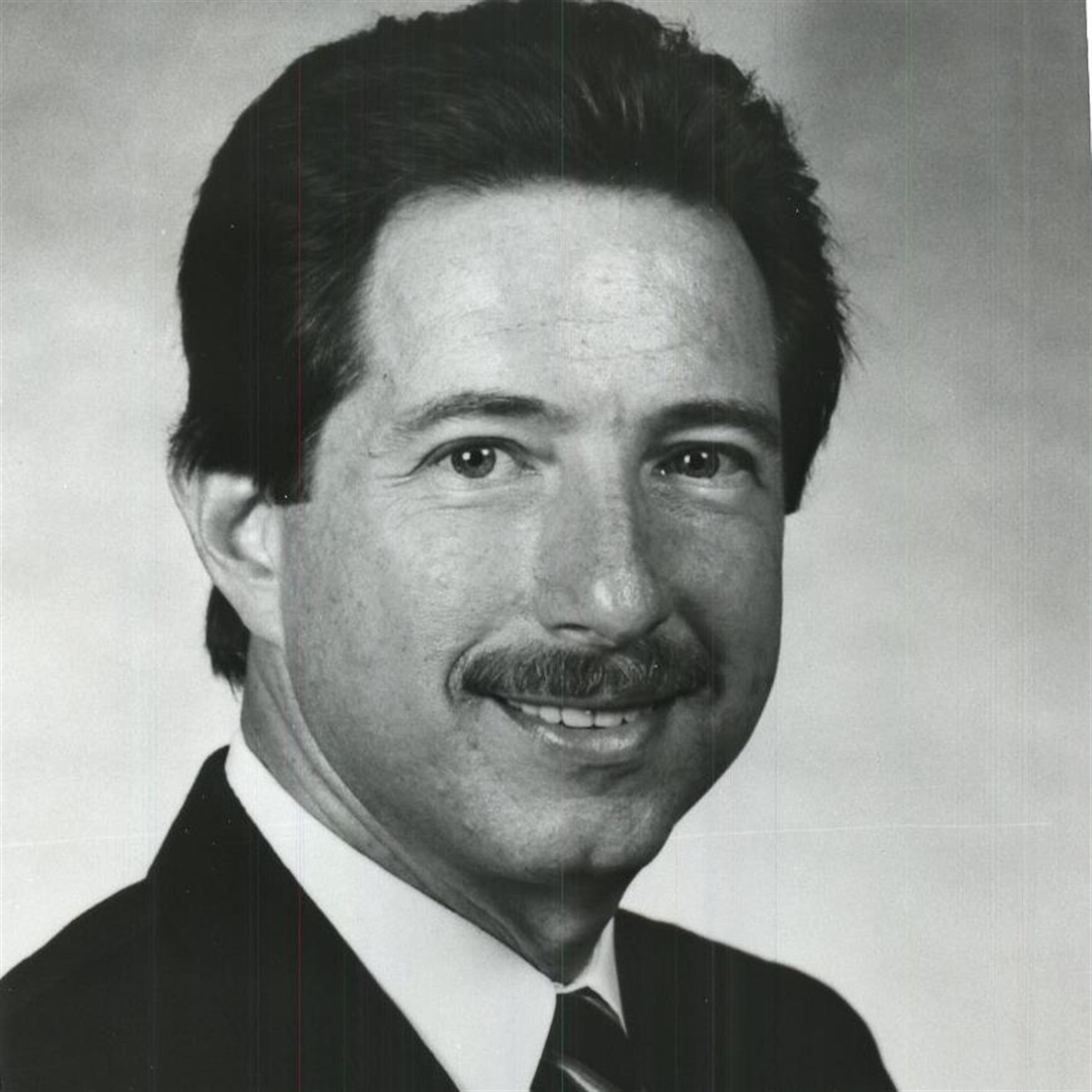 Dr. Bruce Warren Weissman