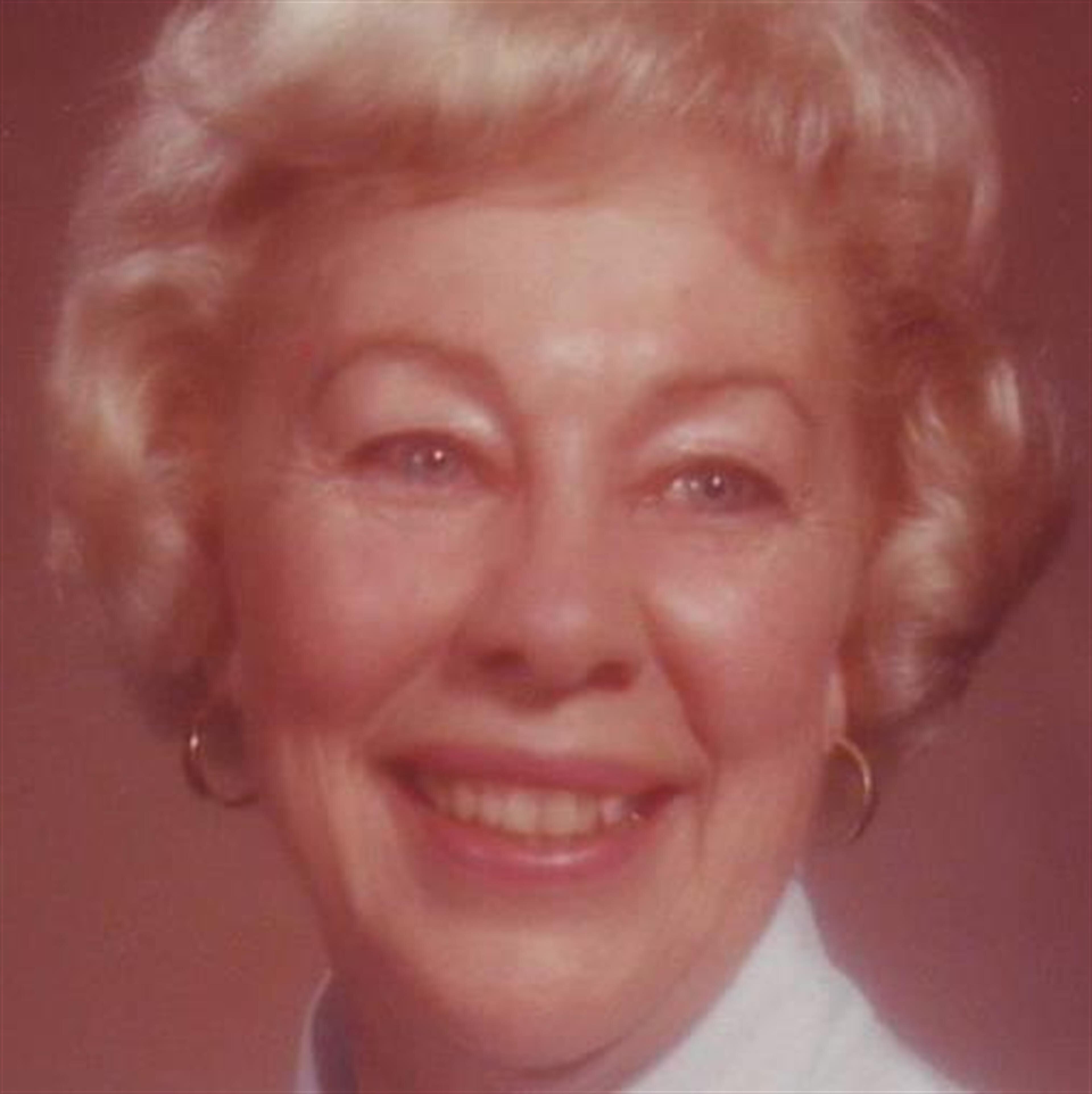 Gwendolyn Bishop (Lebanon)