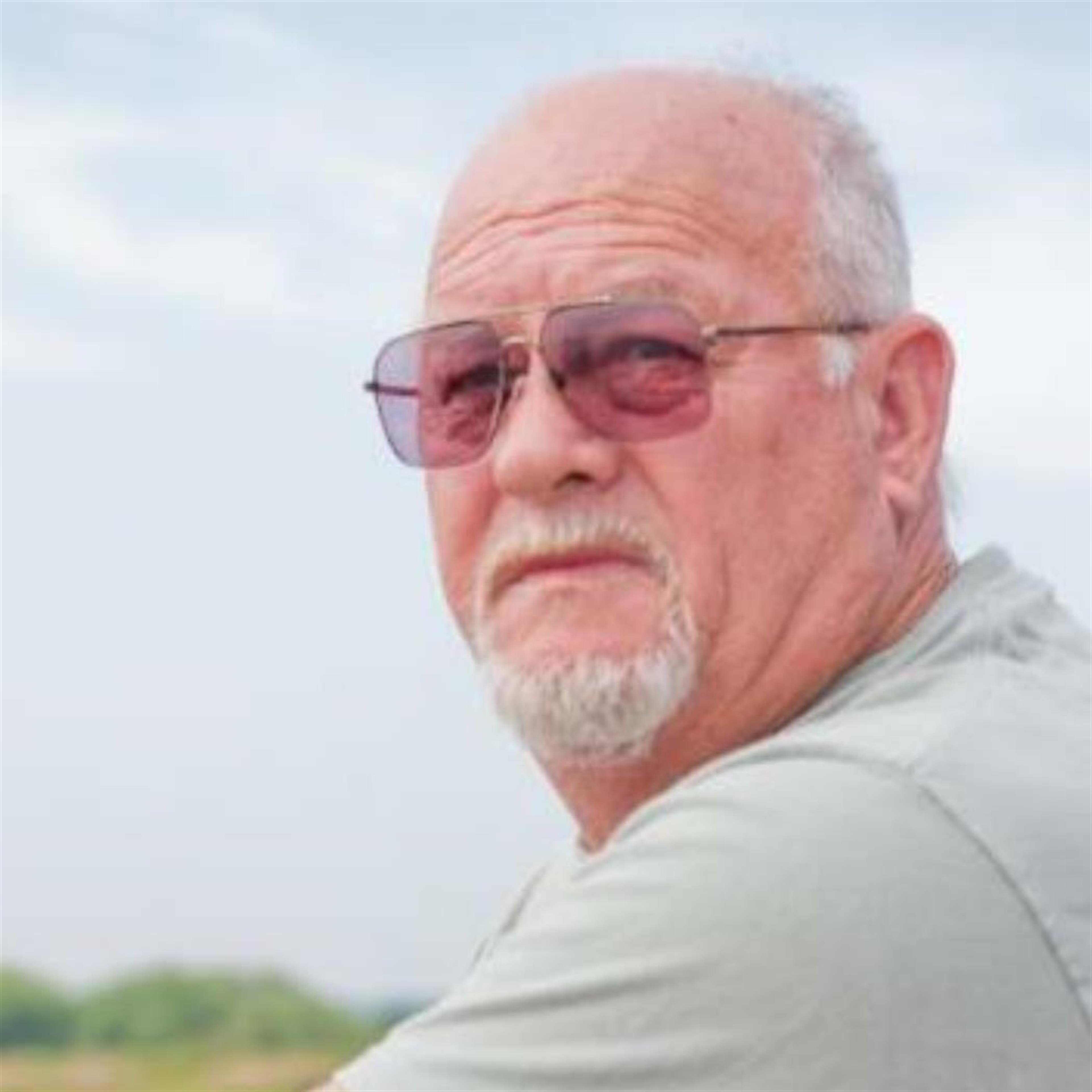 Bruce  Franklin Leverett