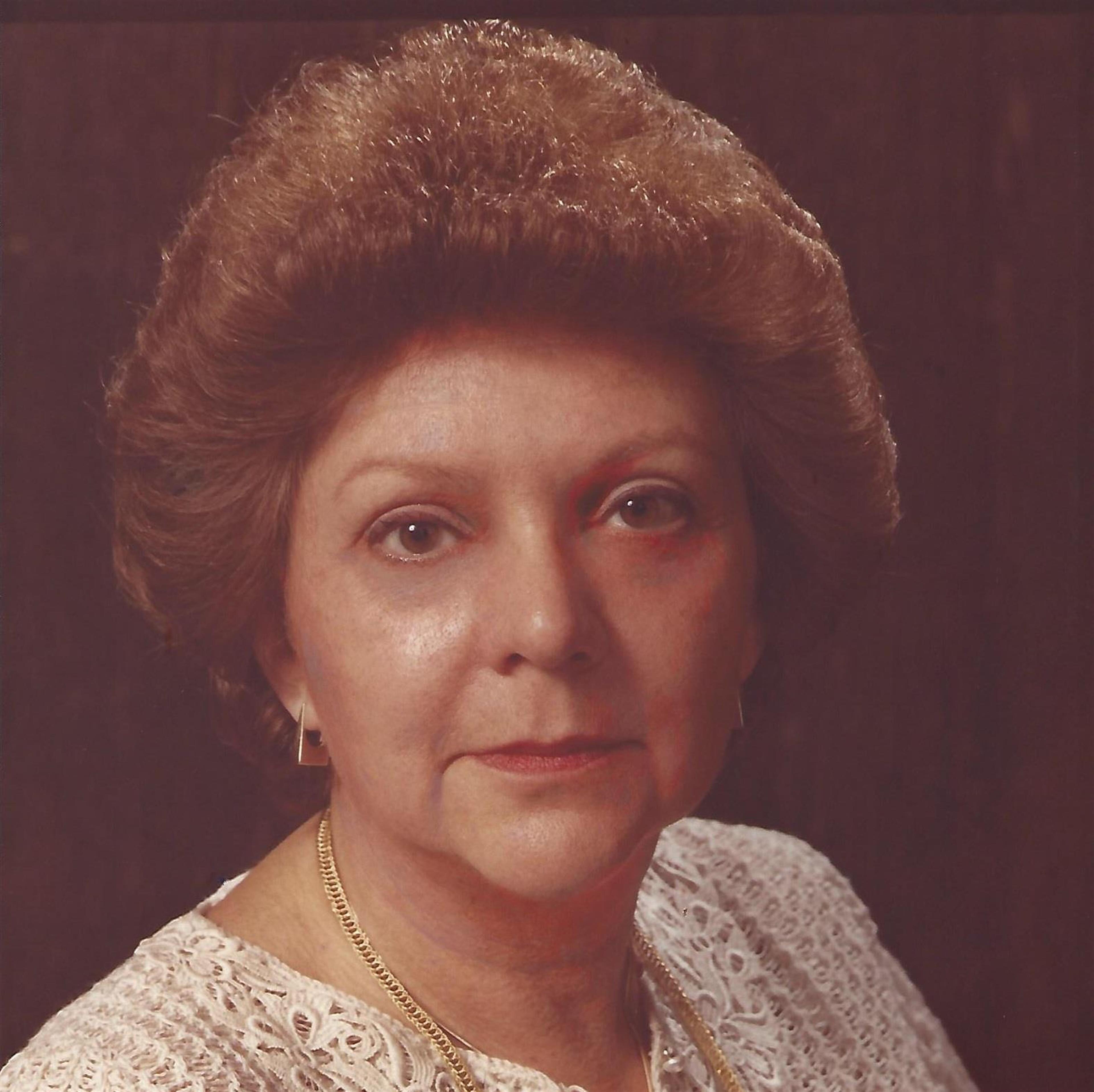 Dr.  Jeanne Josell  Leslie
