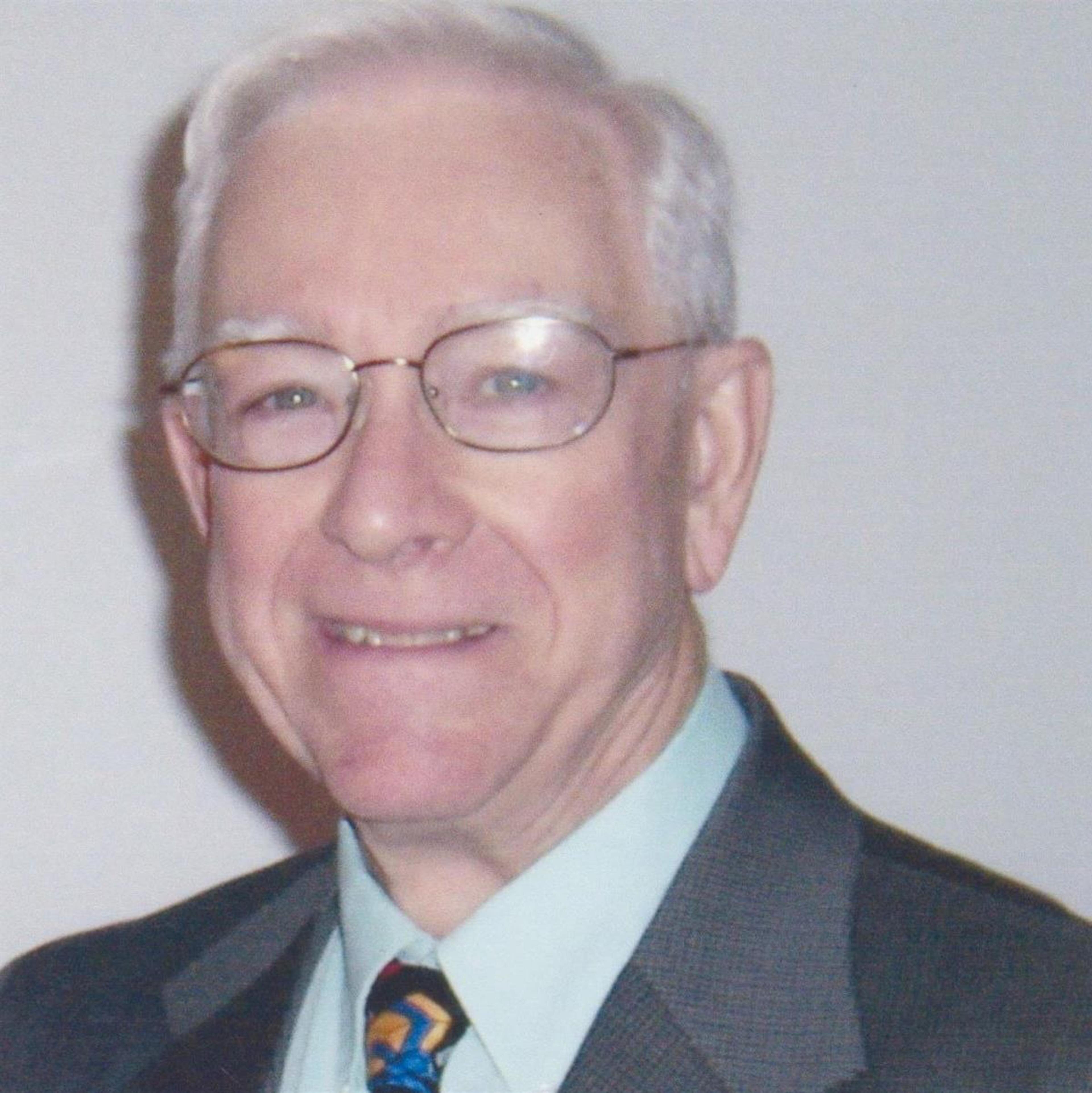 Mr. Clayton Ellis Gascoigne