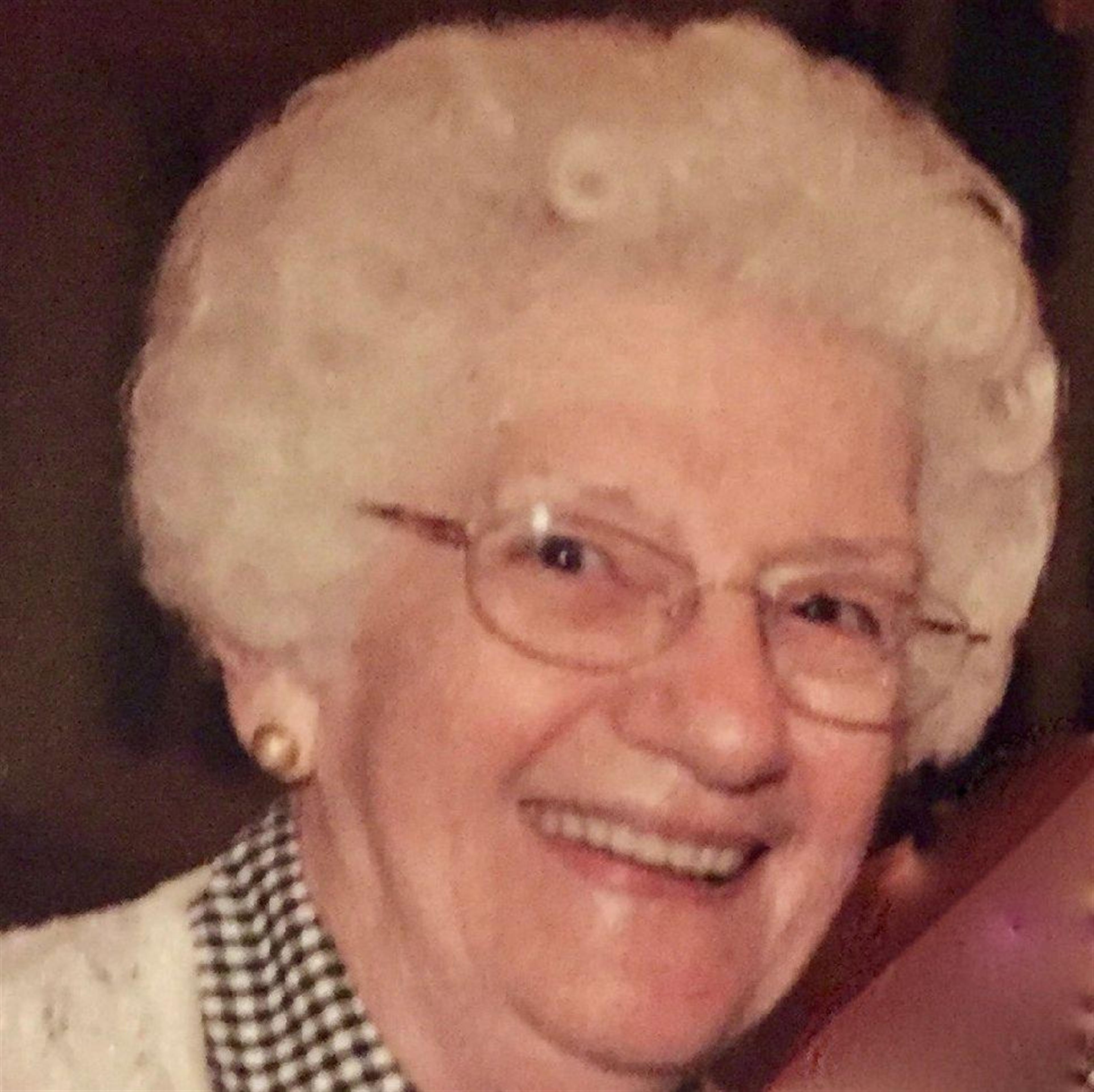 Helen T McFadden's obituary picture