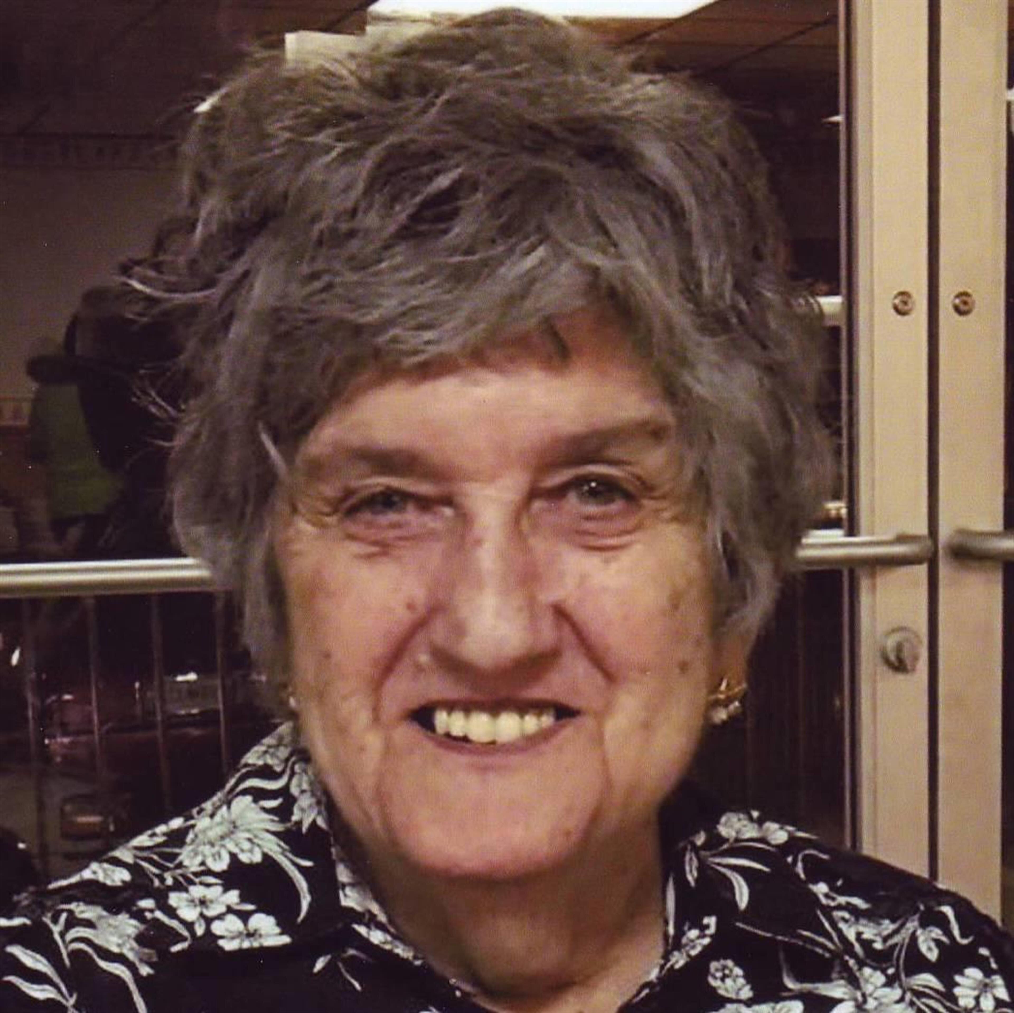 Patty Arnold (Lebanon)