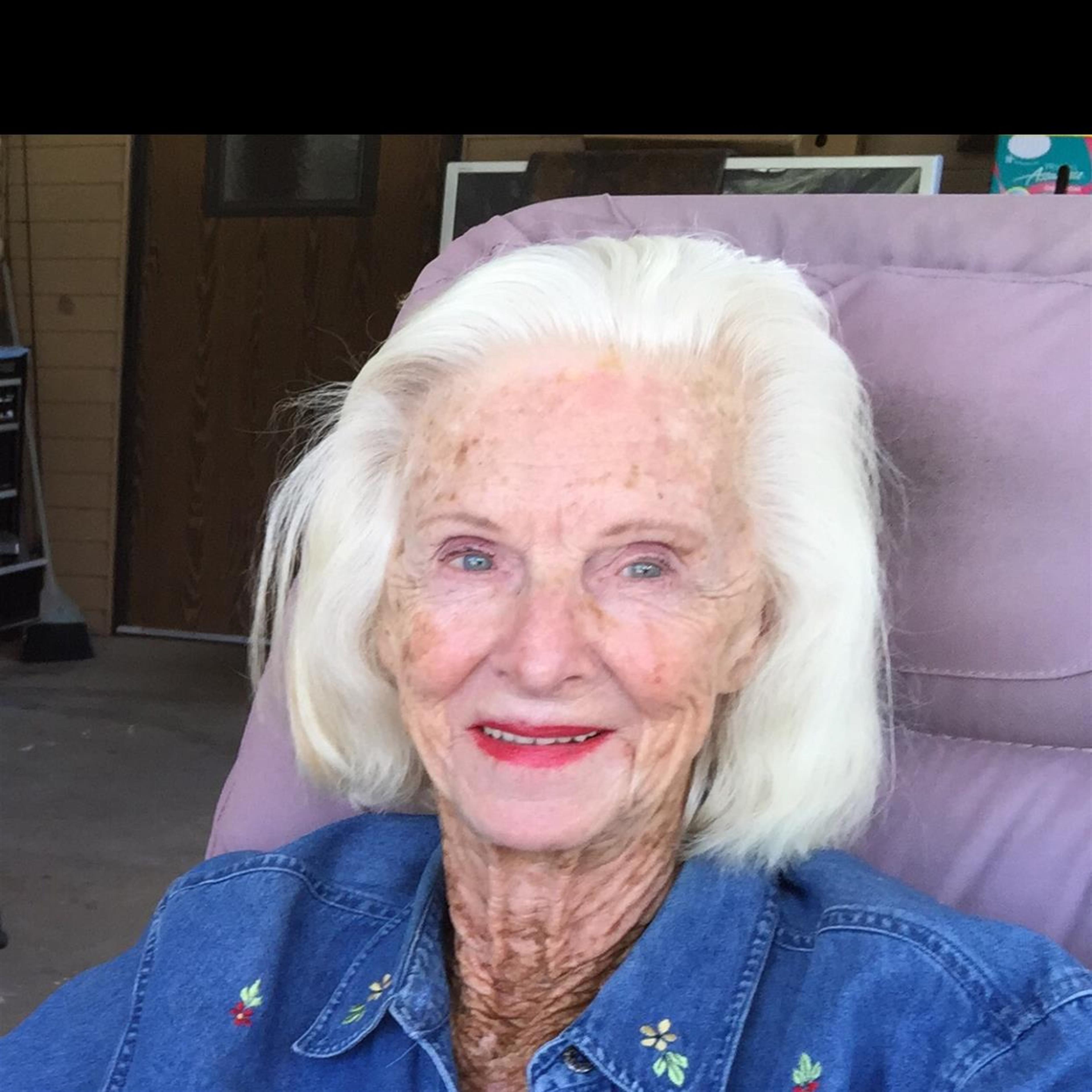 Iris Russell