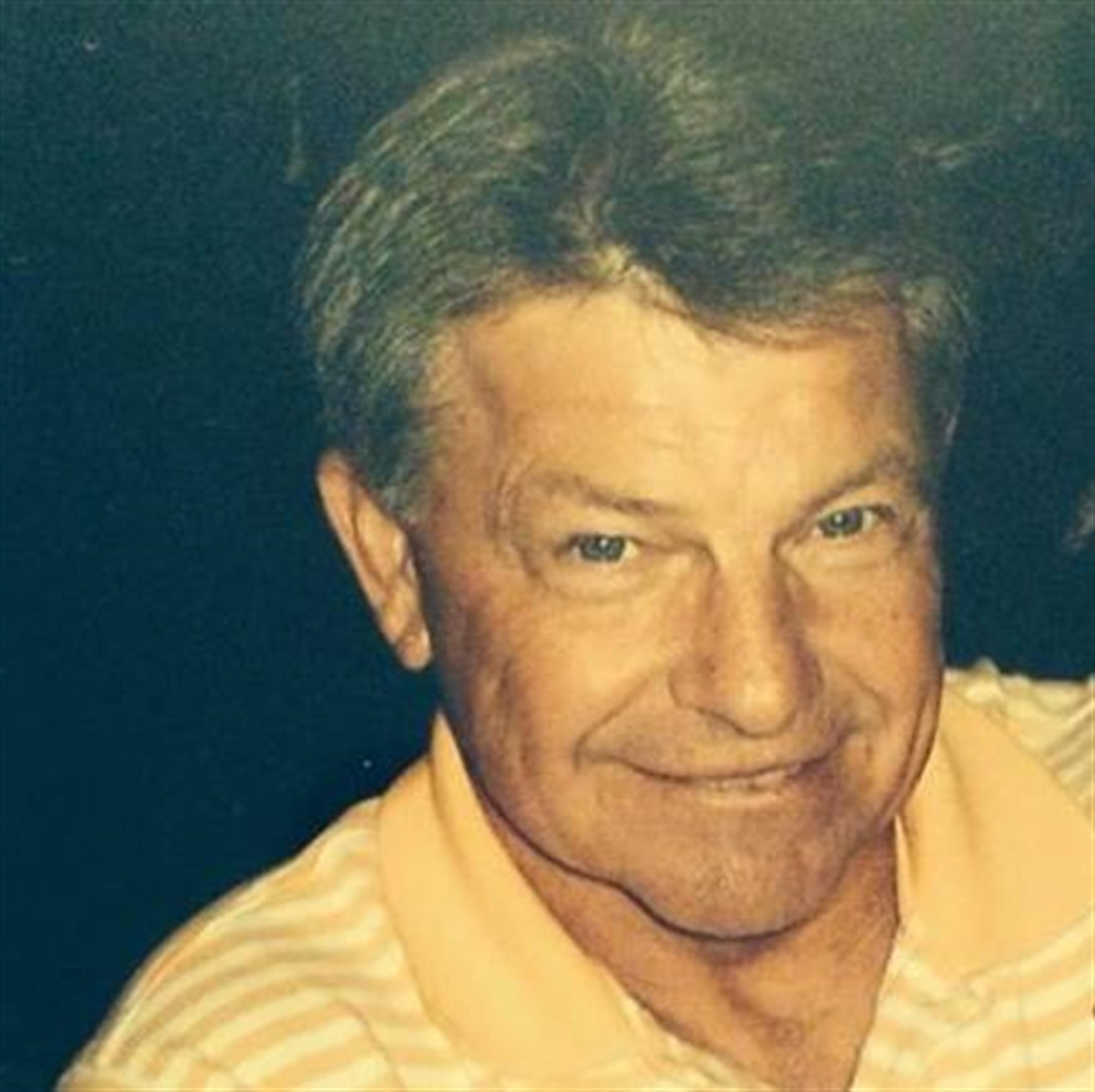 Freeman Neil "Nubbin" White's obituary picture