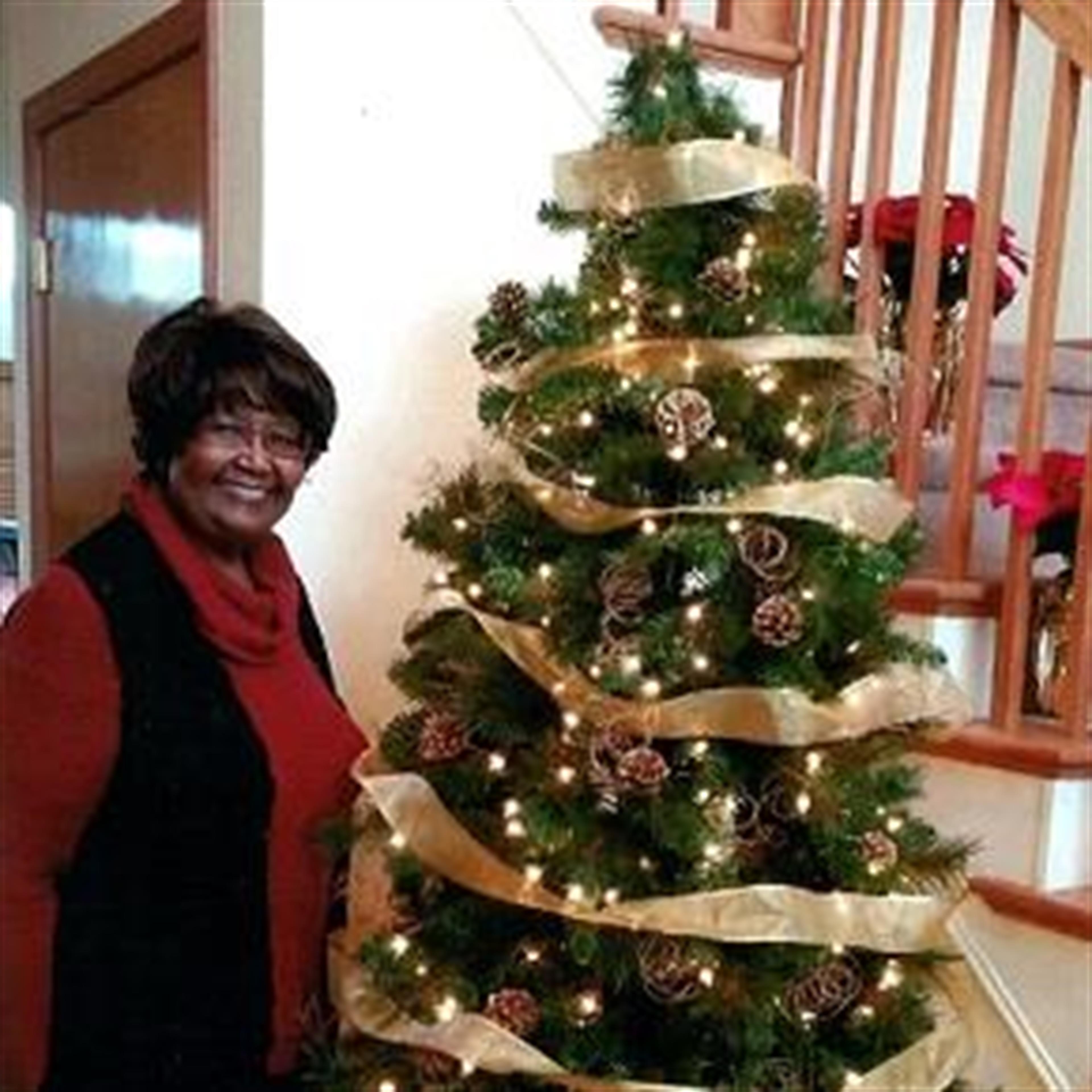 MS. MARY LOUISE HUNT 