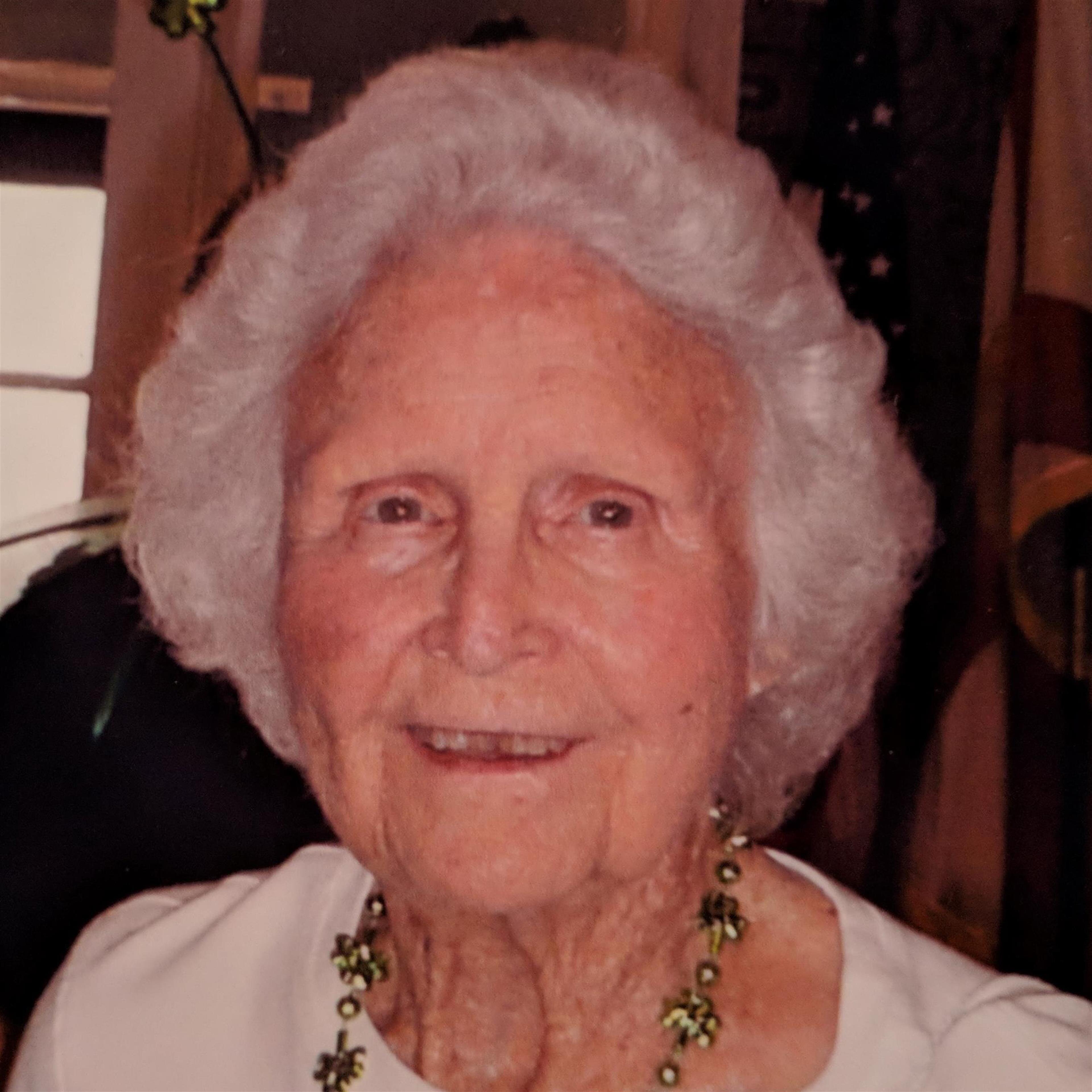 DORIS E. WILCOX LINDSEY