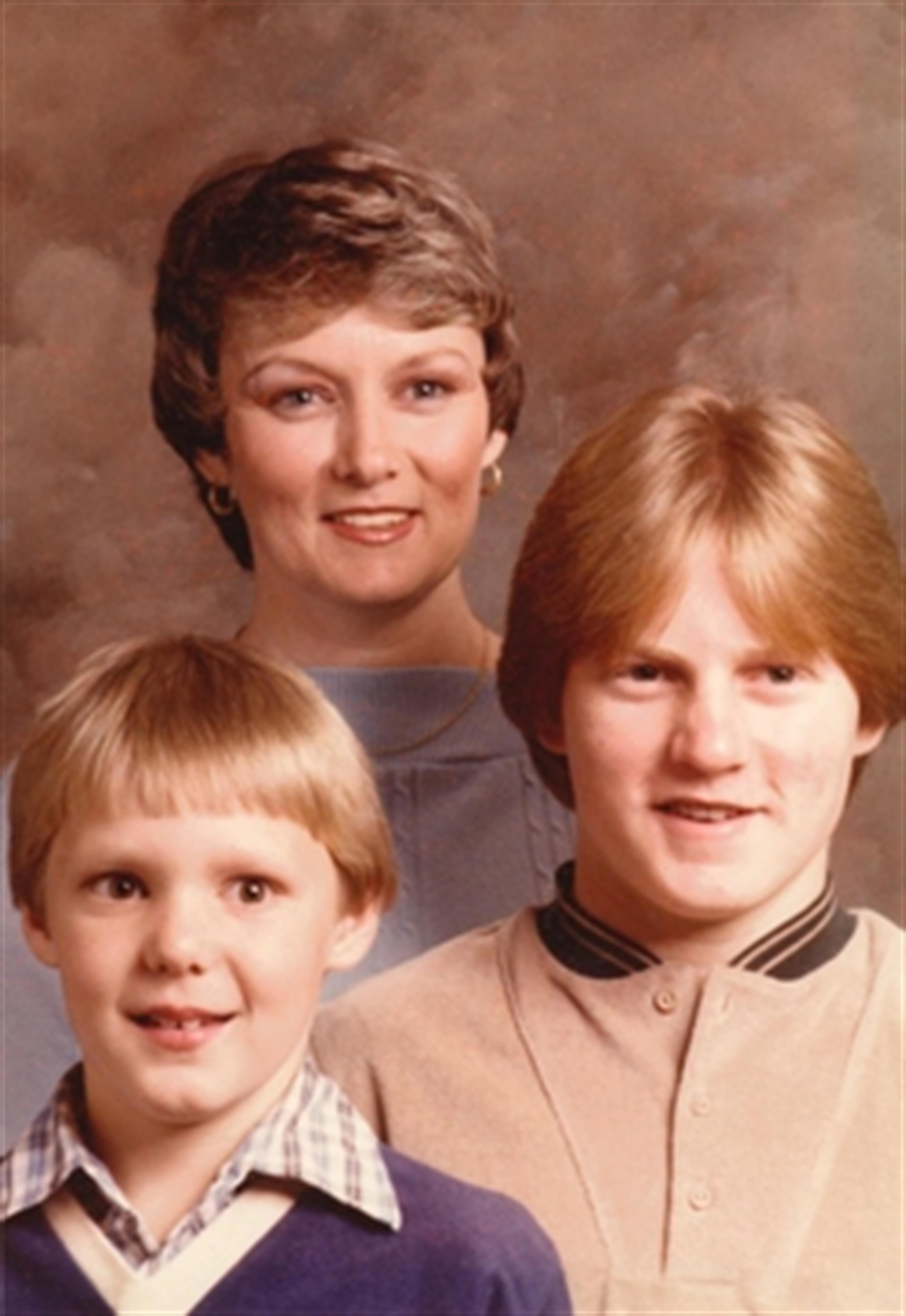 Gloria  Jean Bergquist