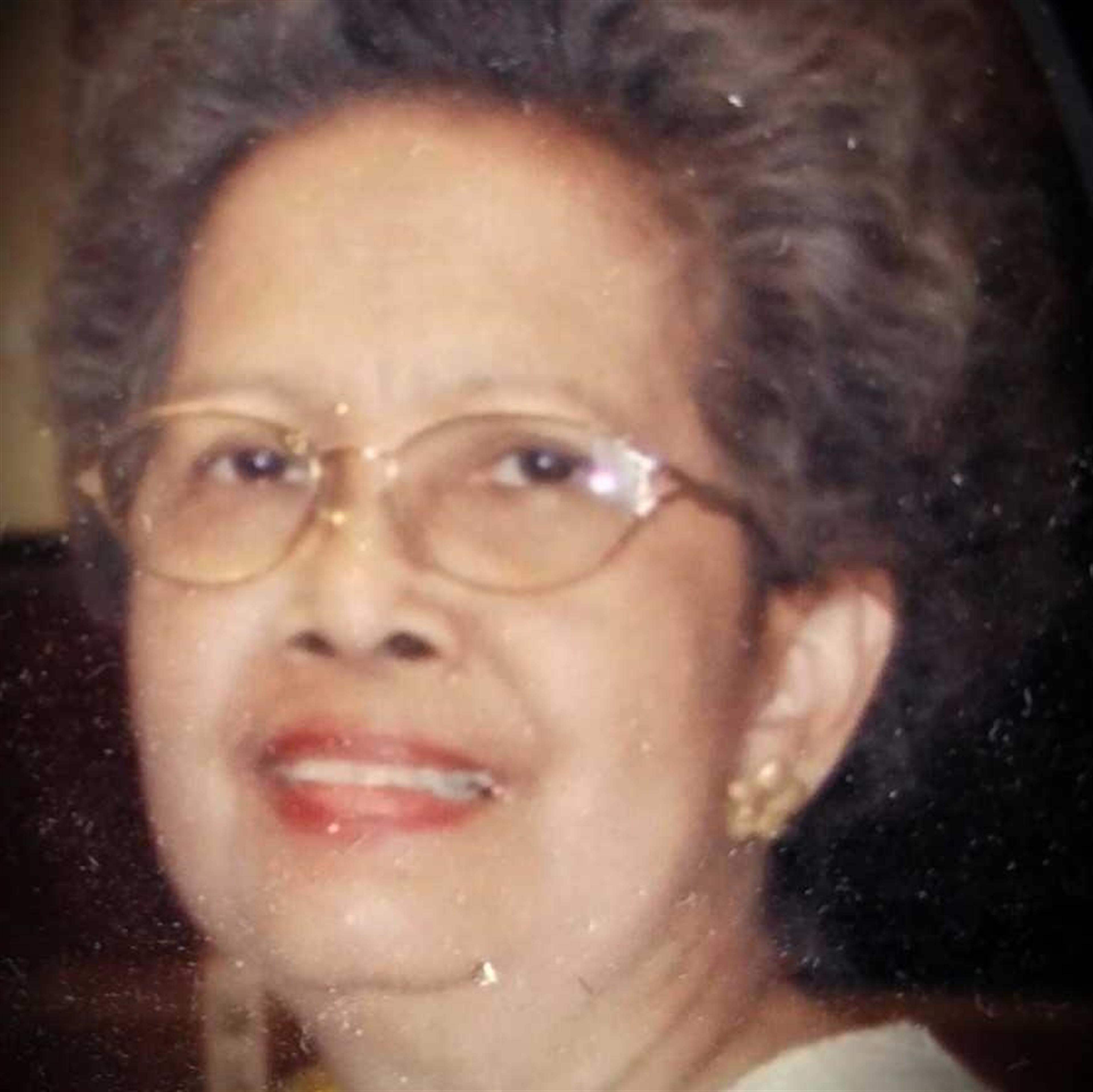 Vicky Dumayag