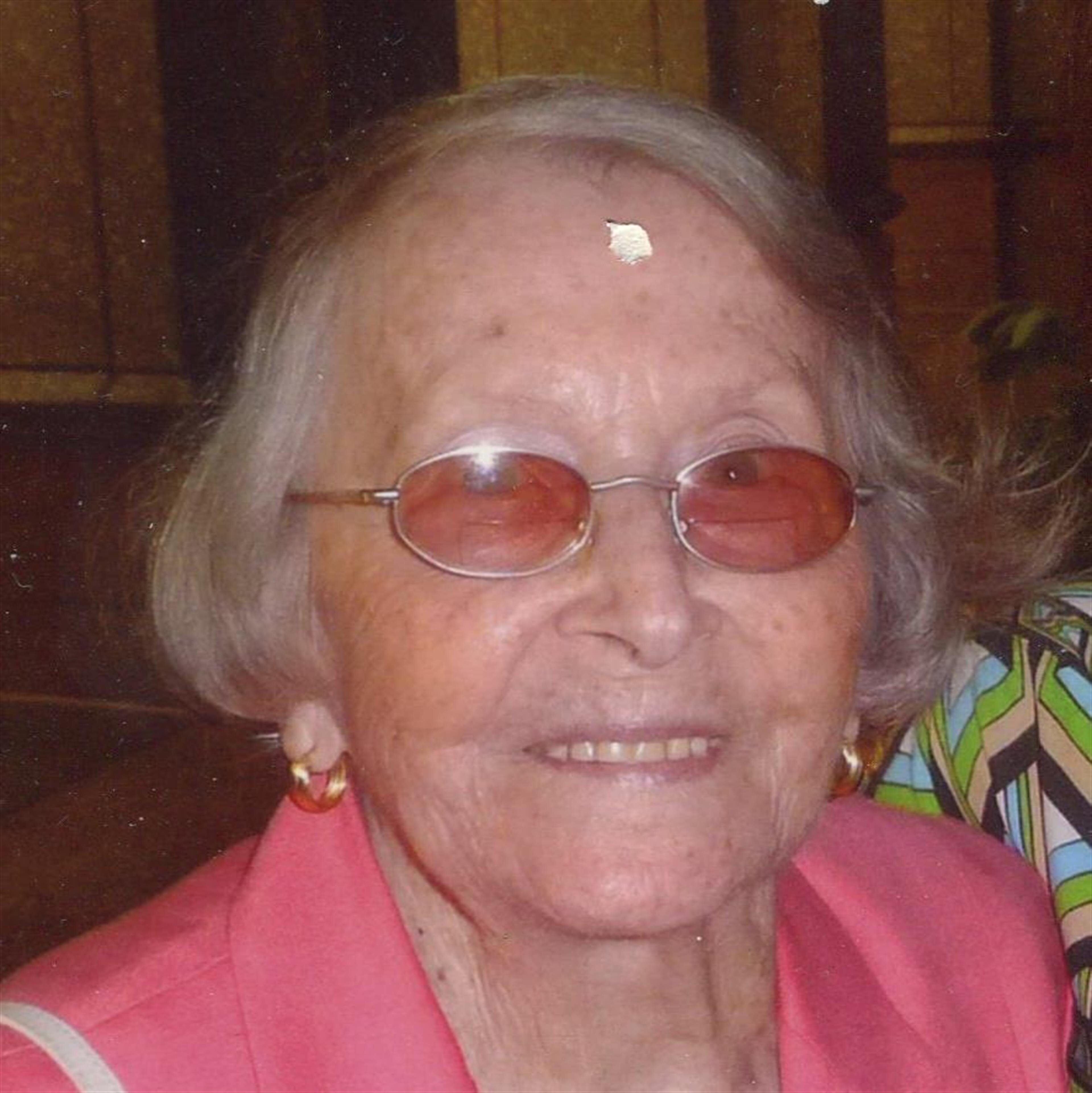 JOSETTE HERZECA