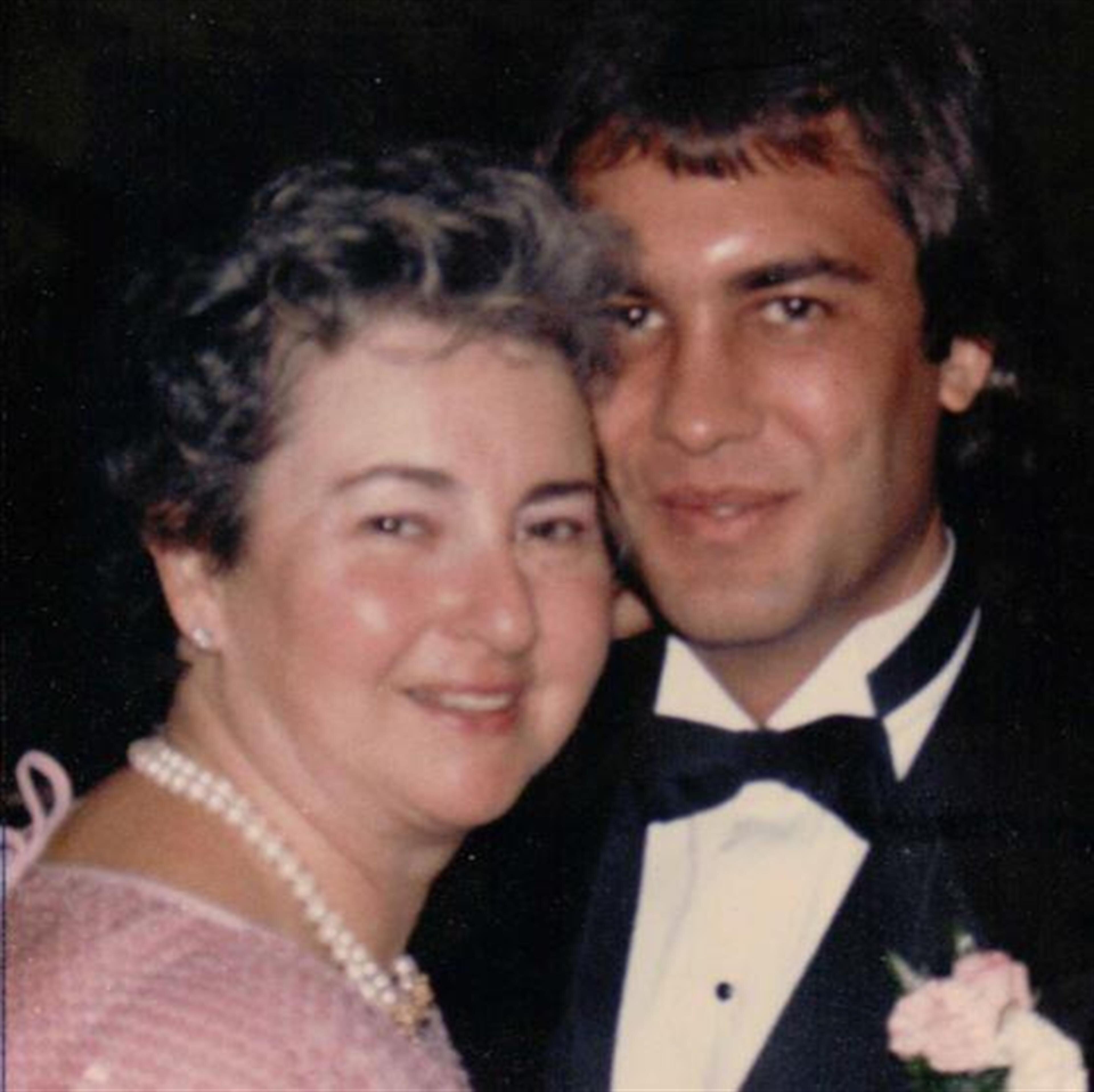 Evelyn M.  Roth