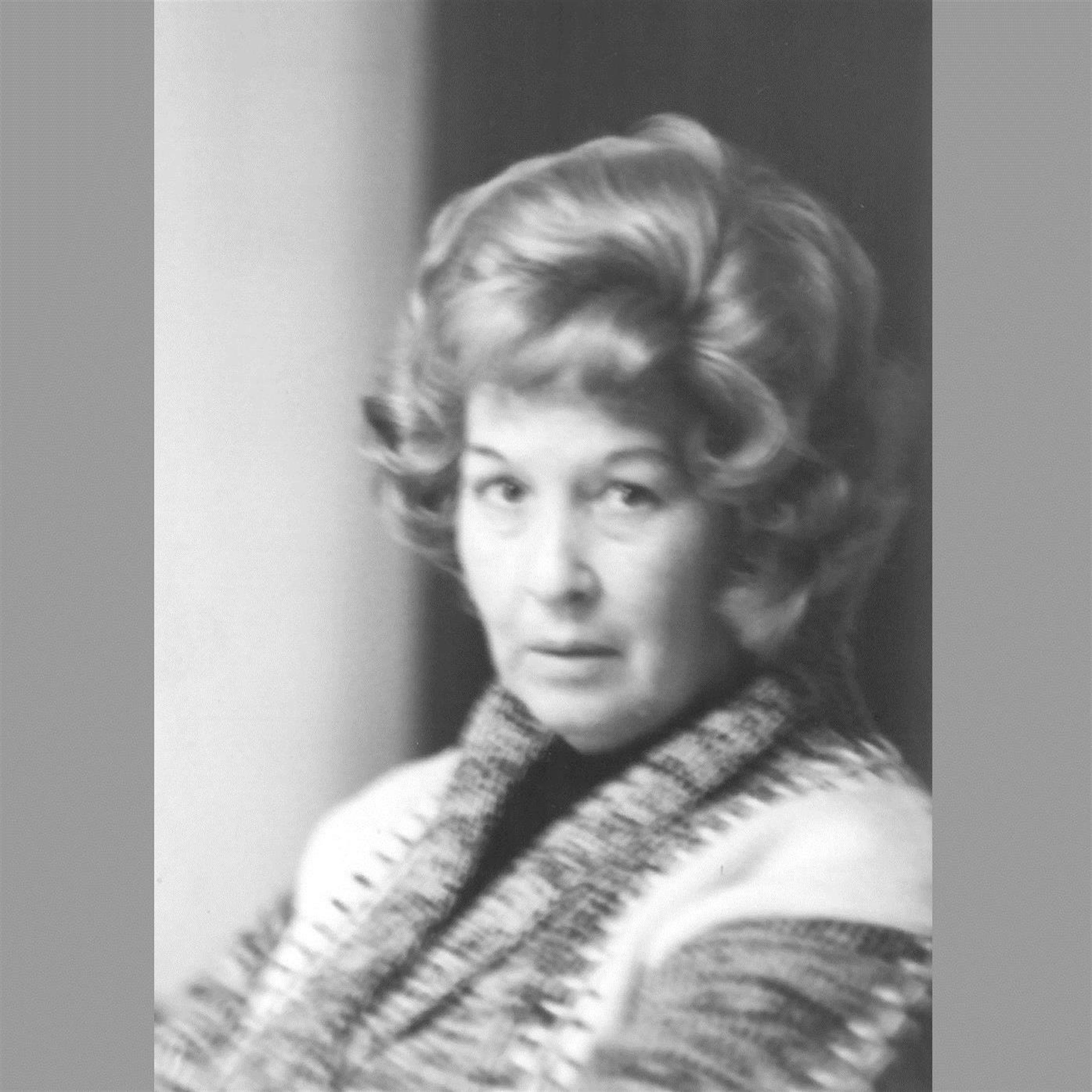 Sara "Sally" Jeannette Shores Soteropulos