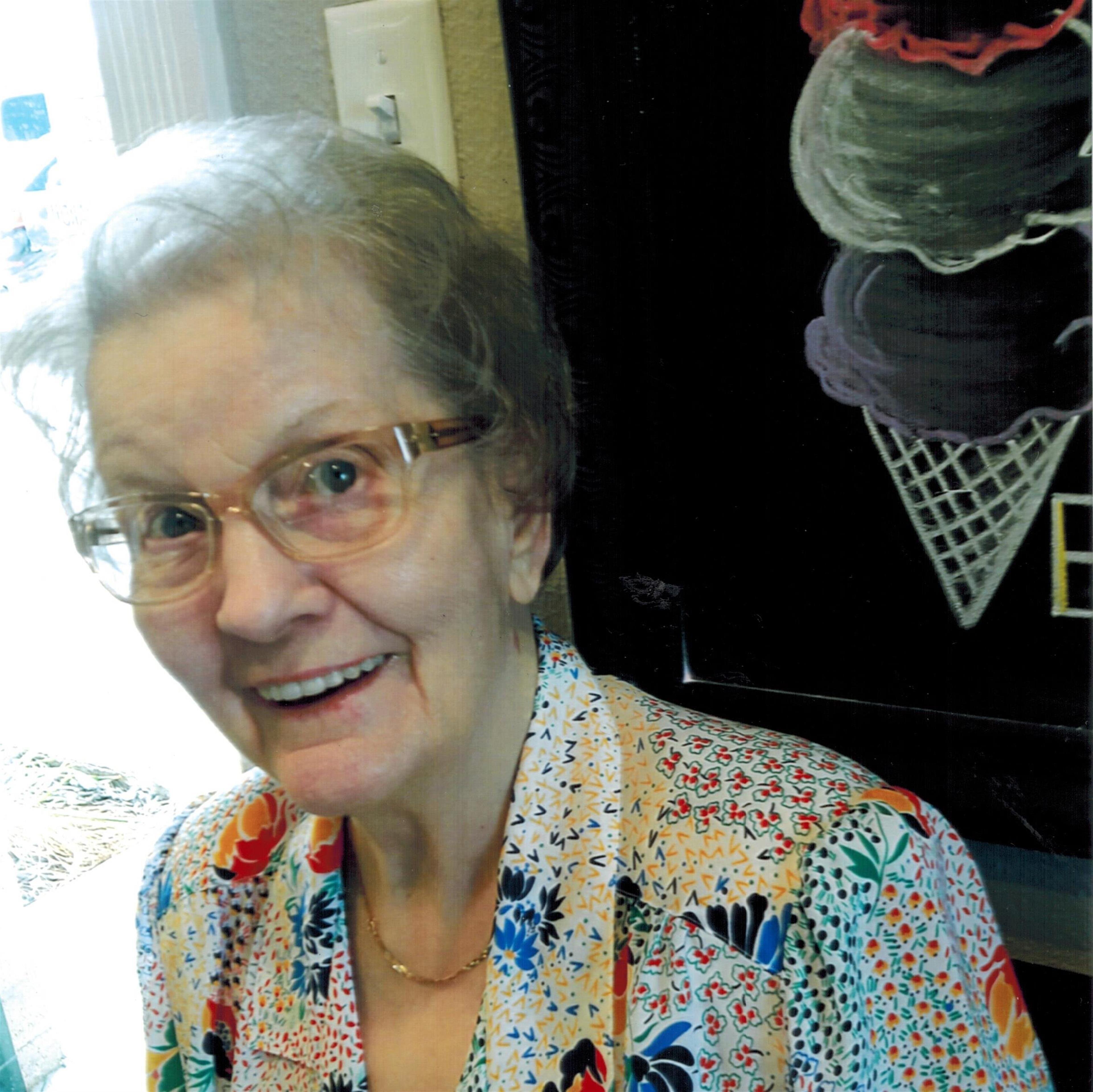 Alyne J. Gould