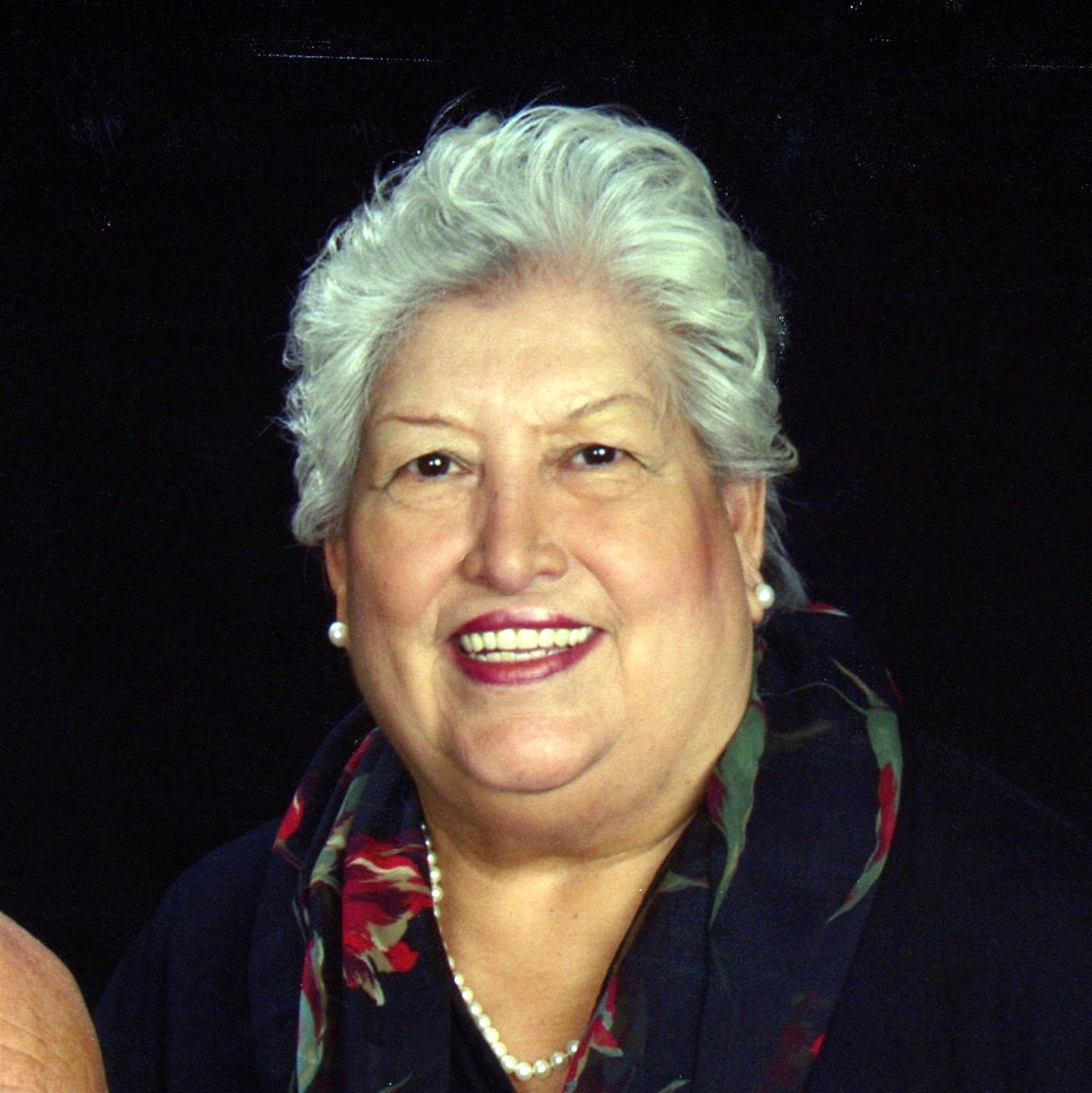 Mrs. Benita Garcia