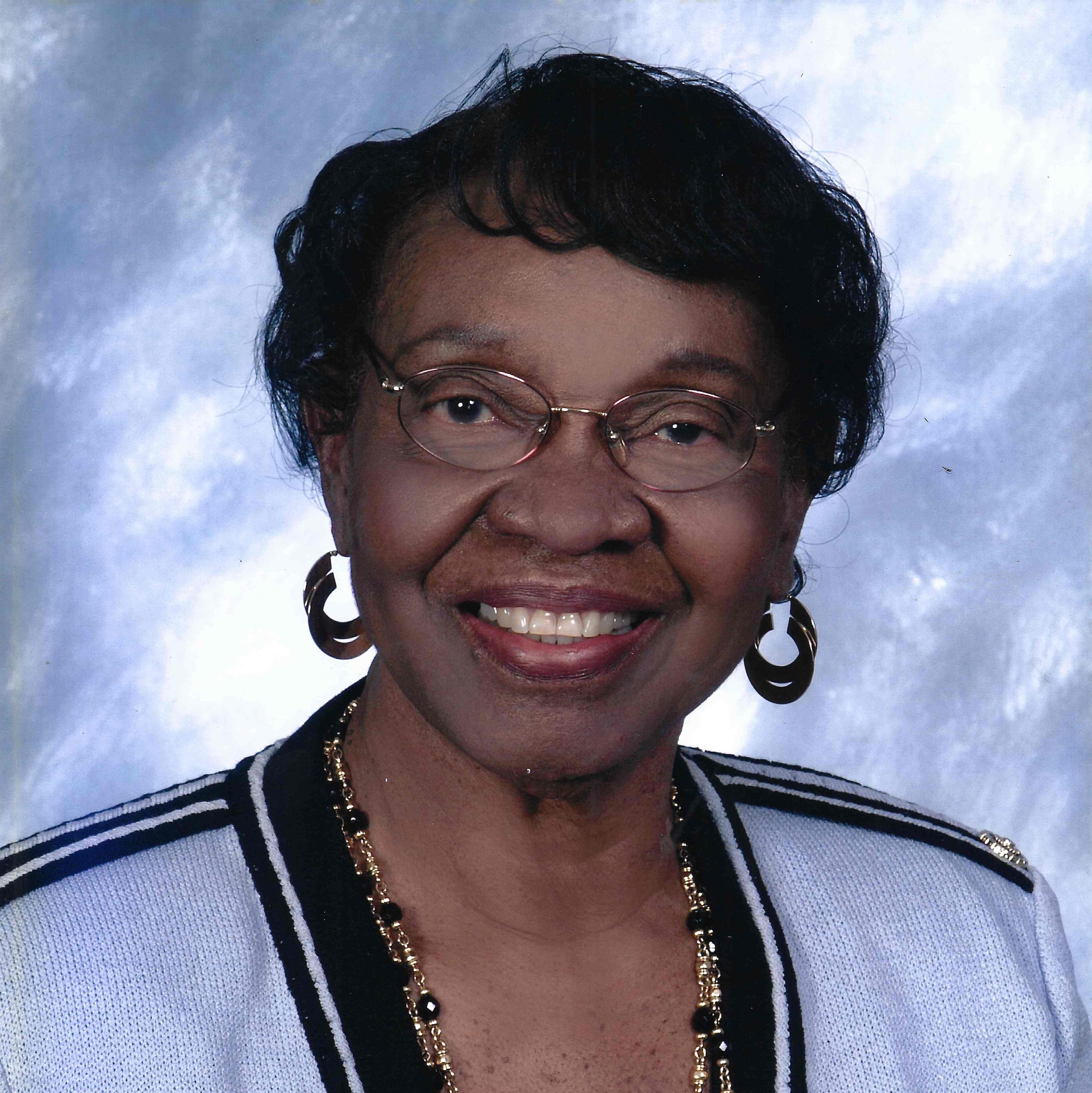 Mrs.  Gloria Dean Solomon