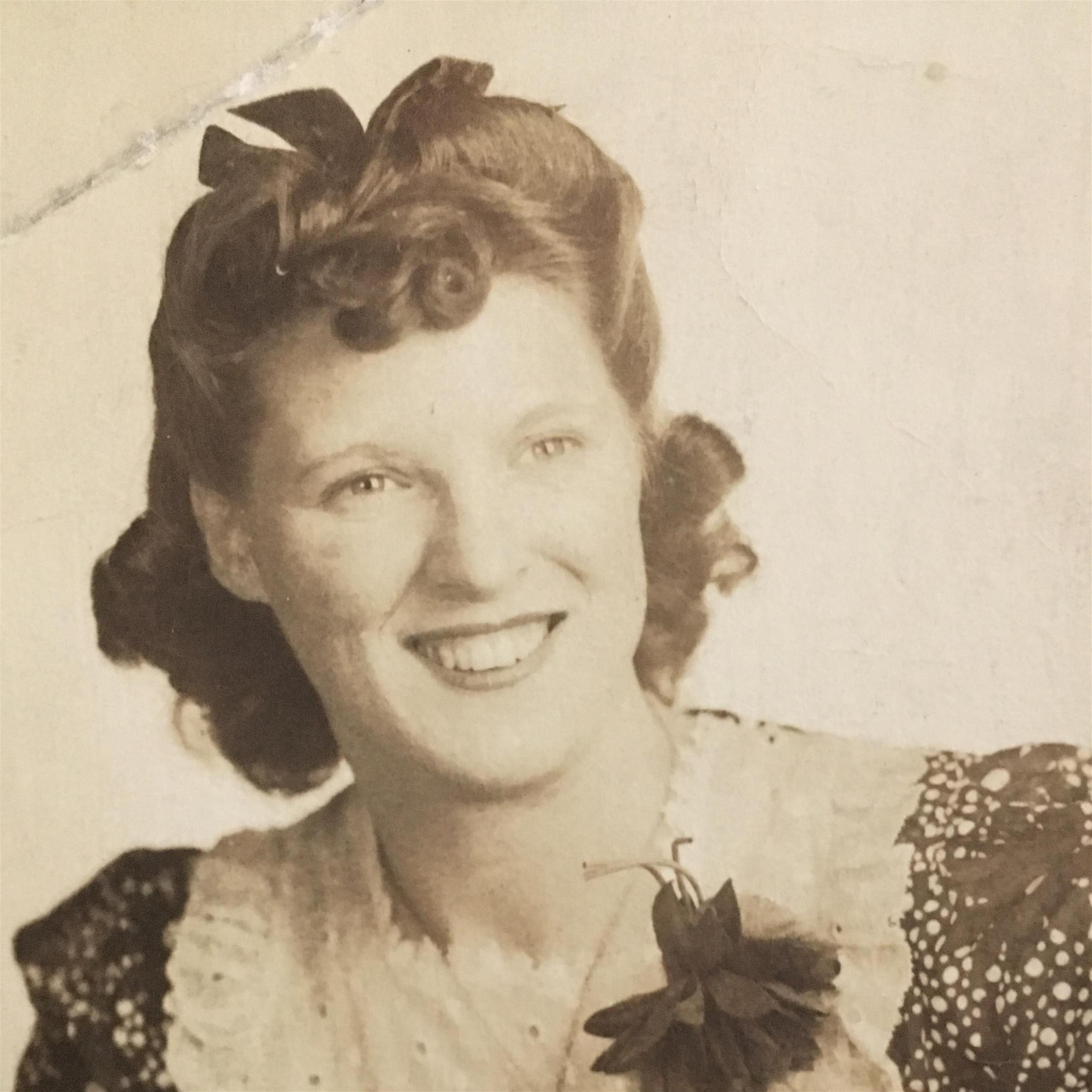 Leona Augusta Knettle