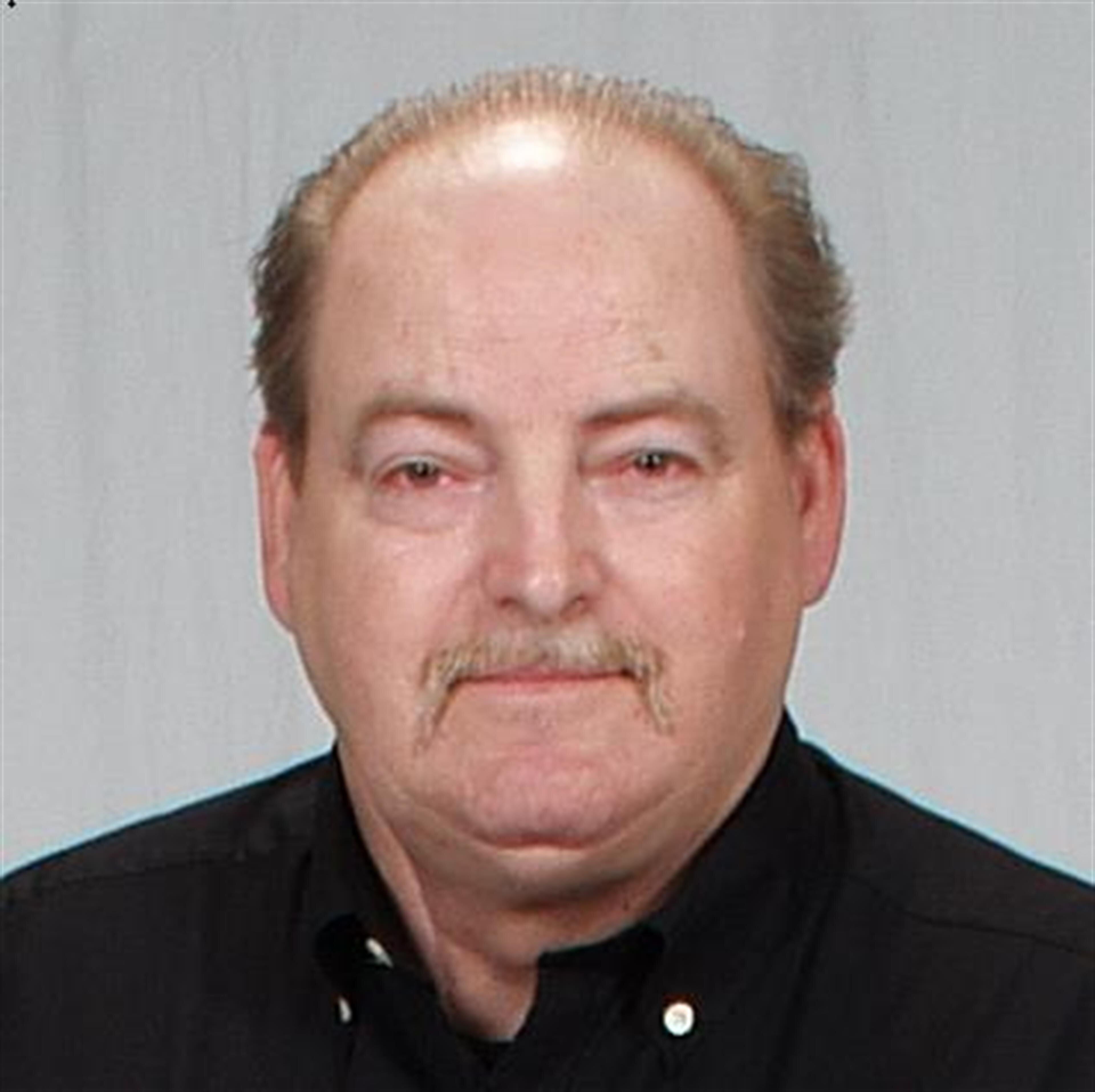 Warren Lee Cales