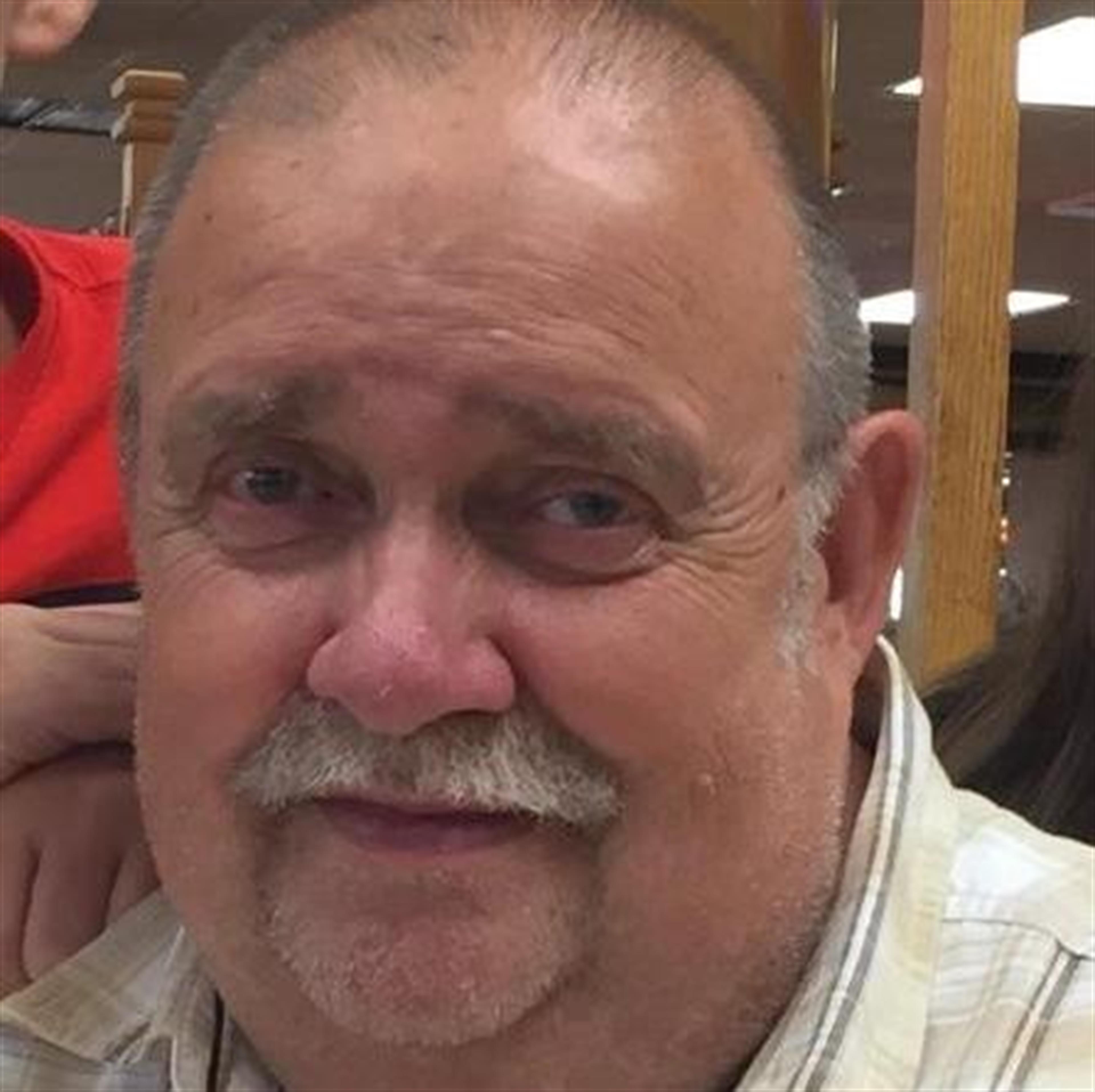 Stanley Gordon Chitwood's obituary picture