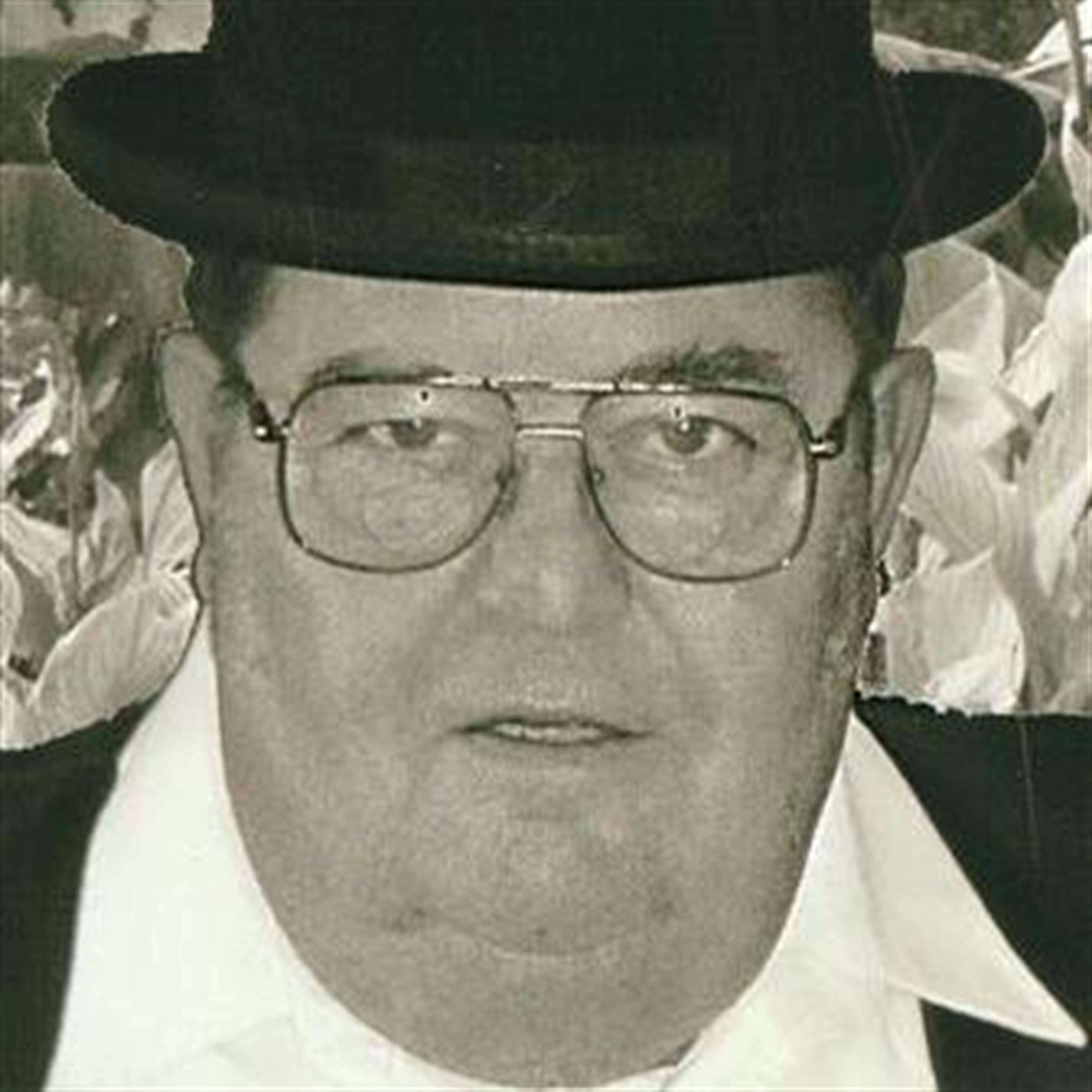 Victor L Mills (Hartville)