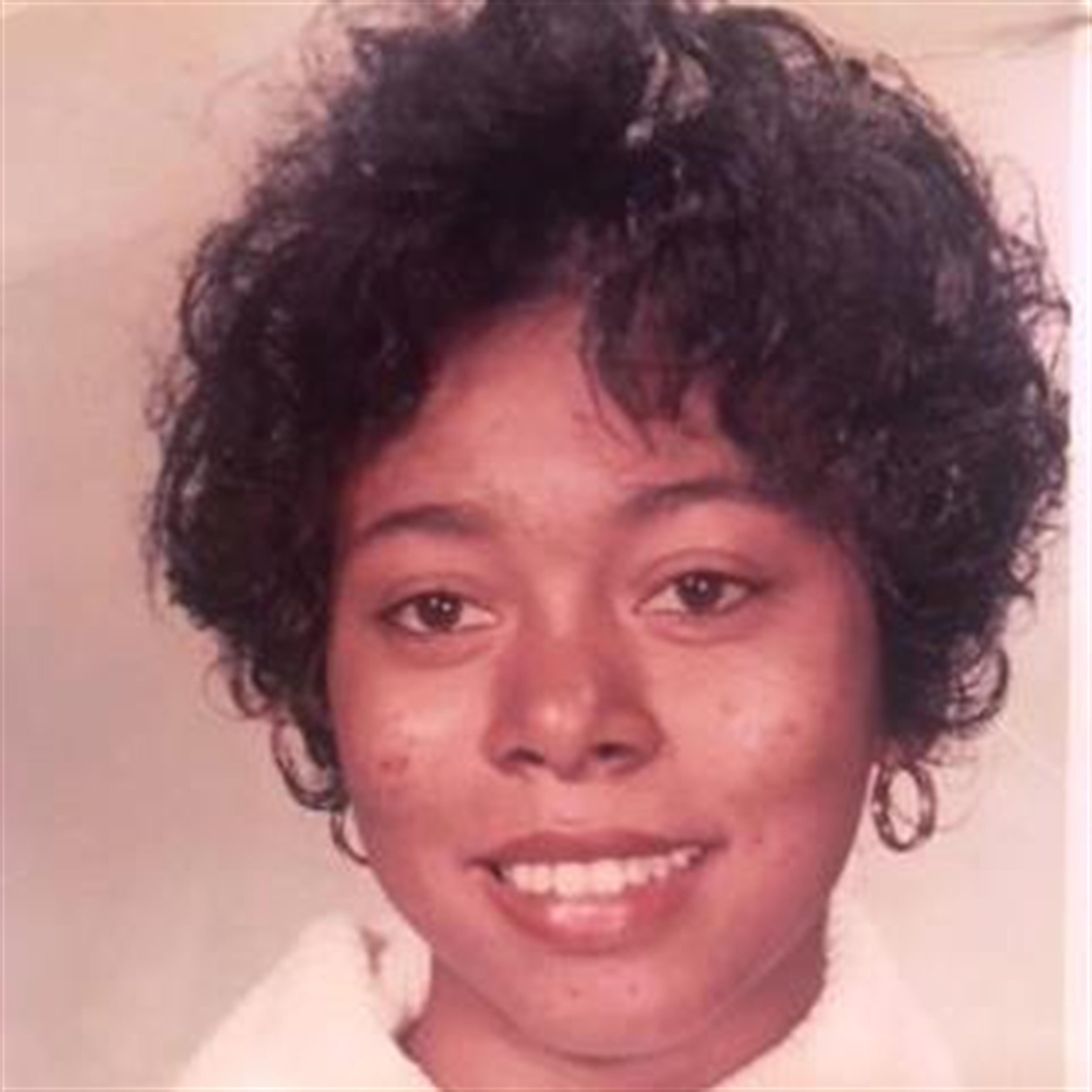 Mrs Carol Perry