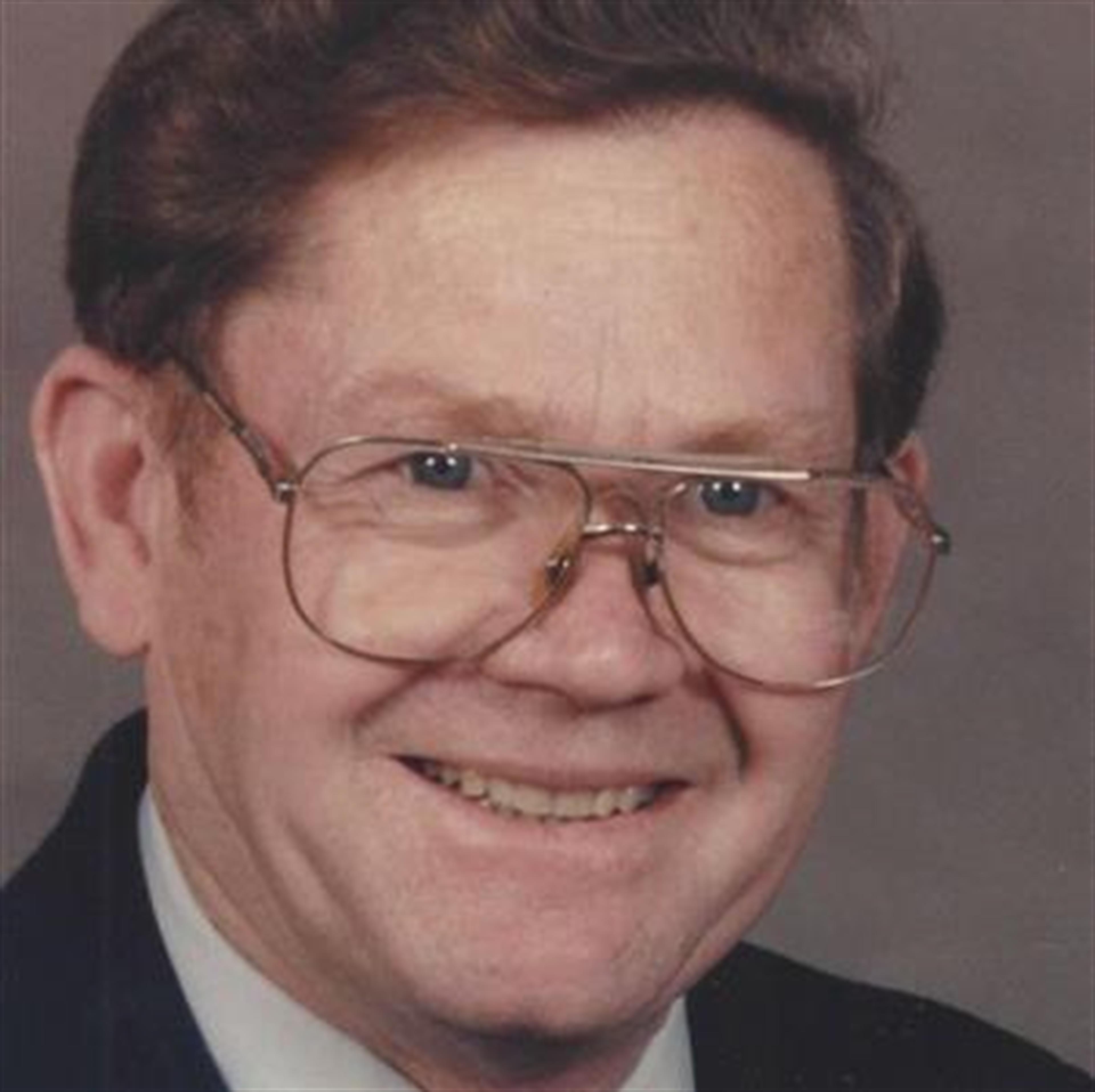 Leo T Coy (Hartville)