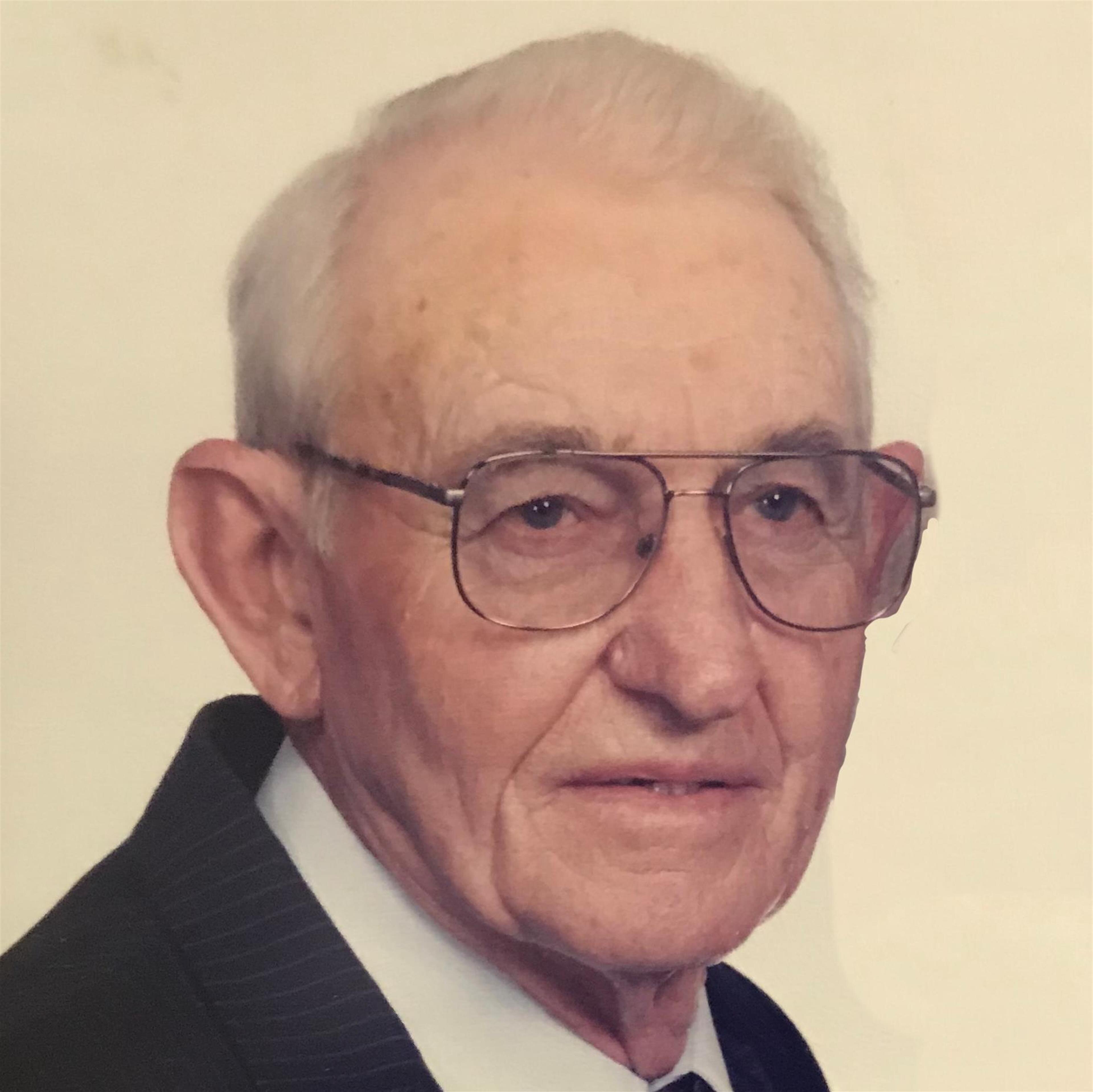 Wilbert  Amos (Lebanon)
