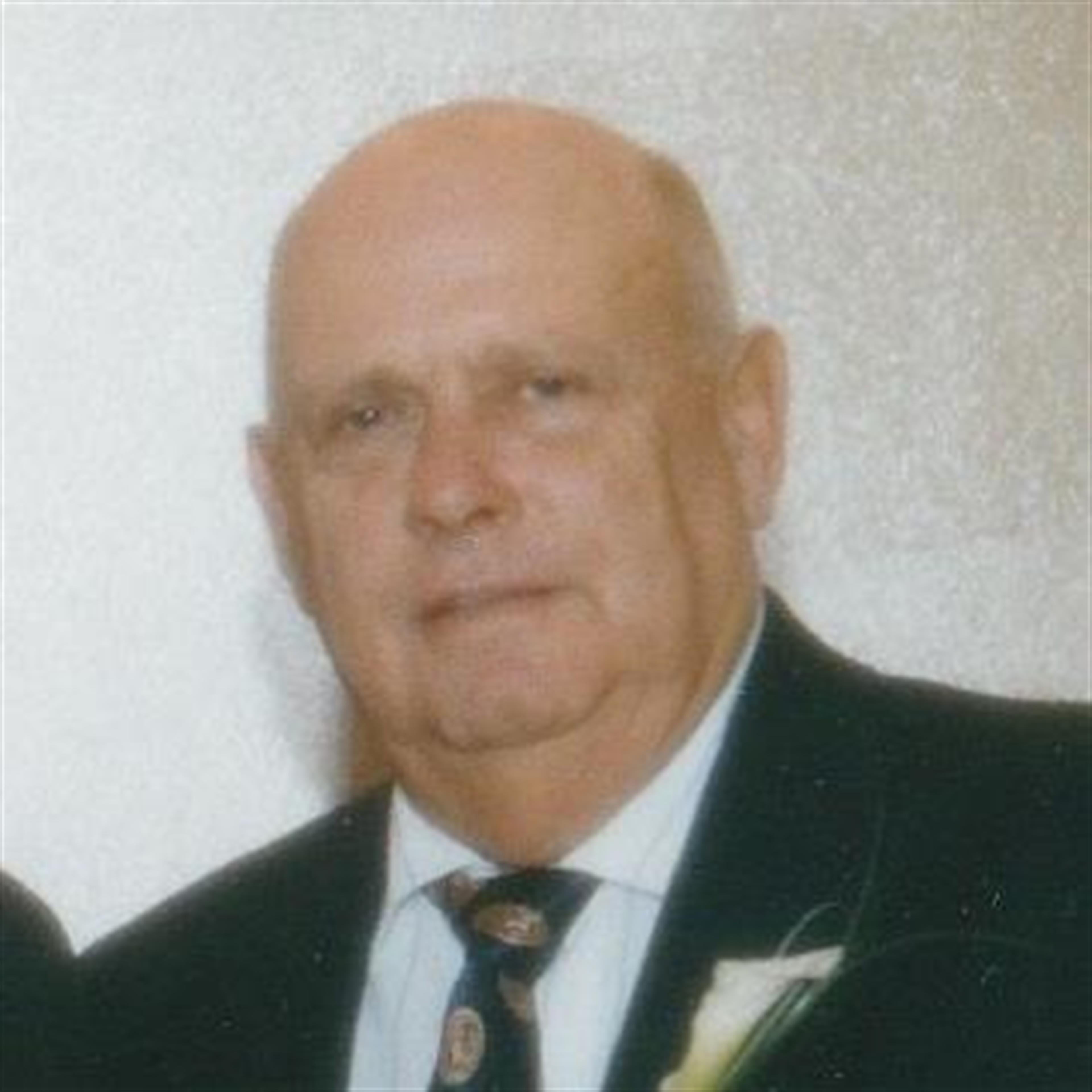 Larry  "Sam" Lovering