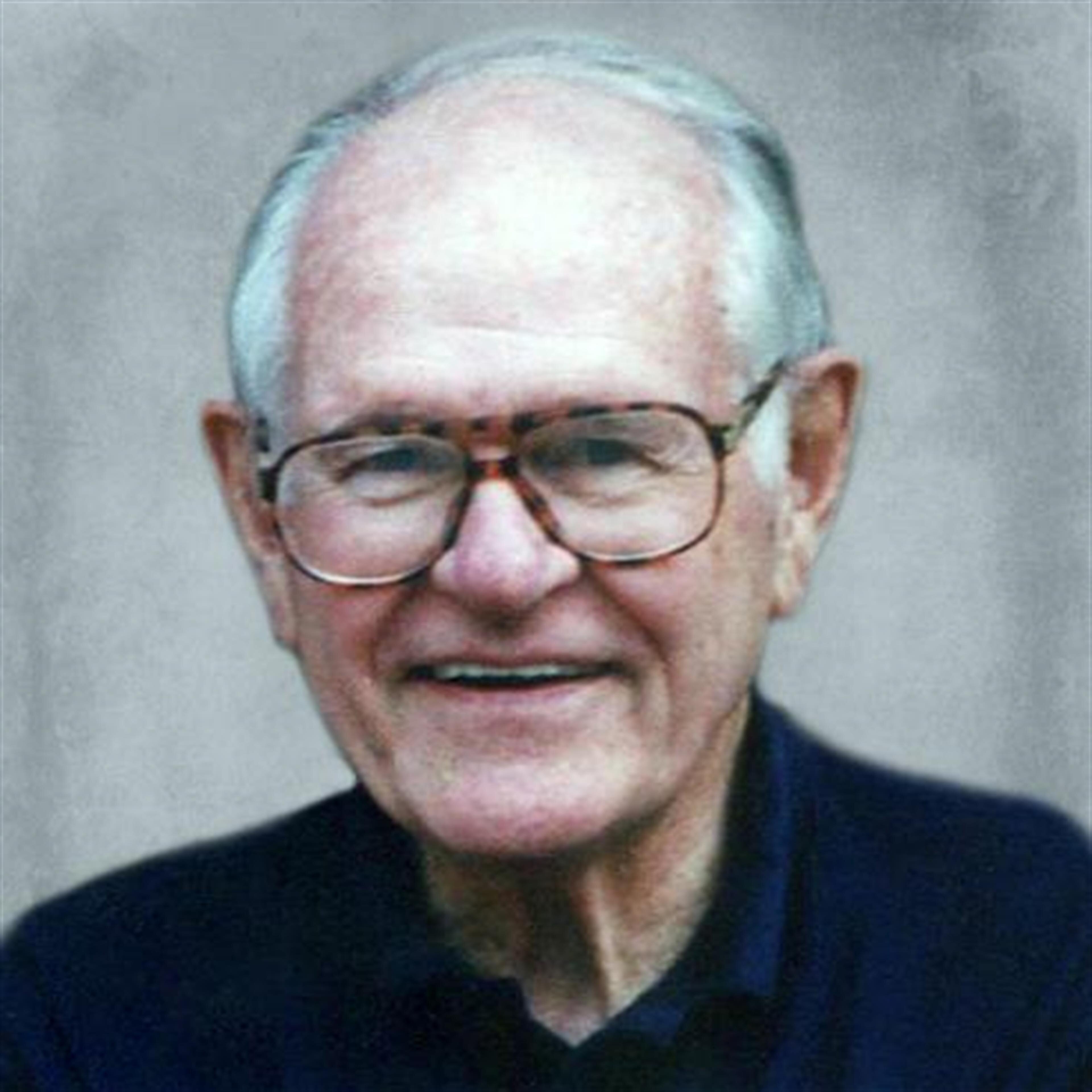 Douglas Macnab
