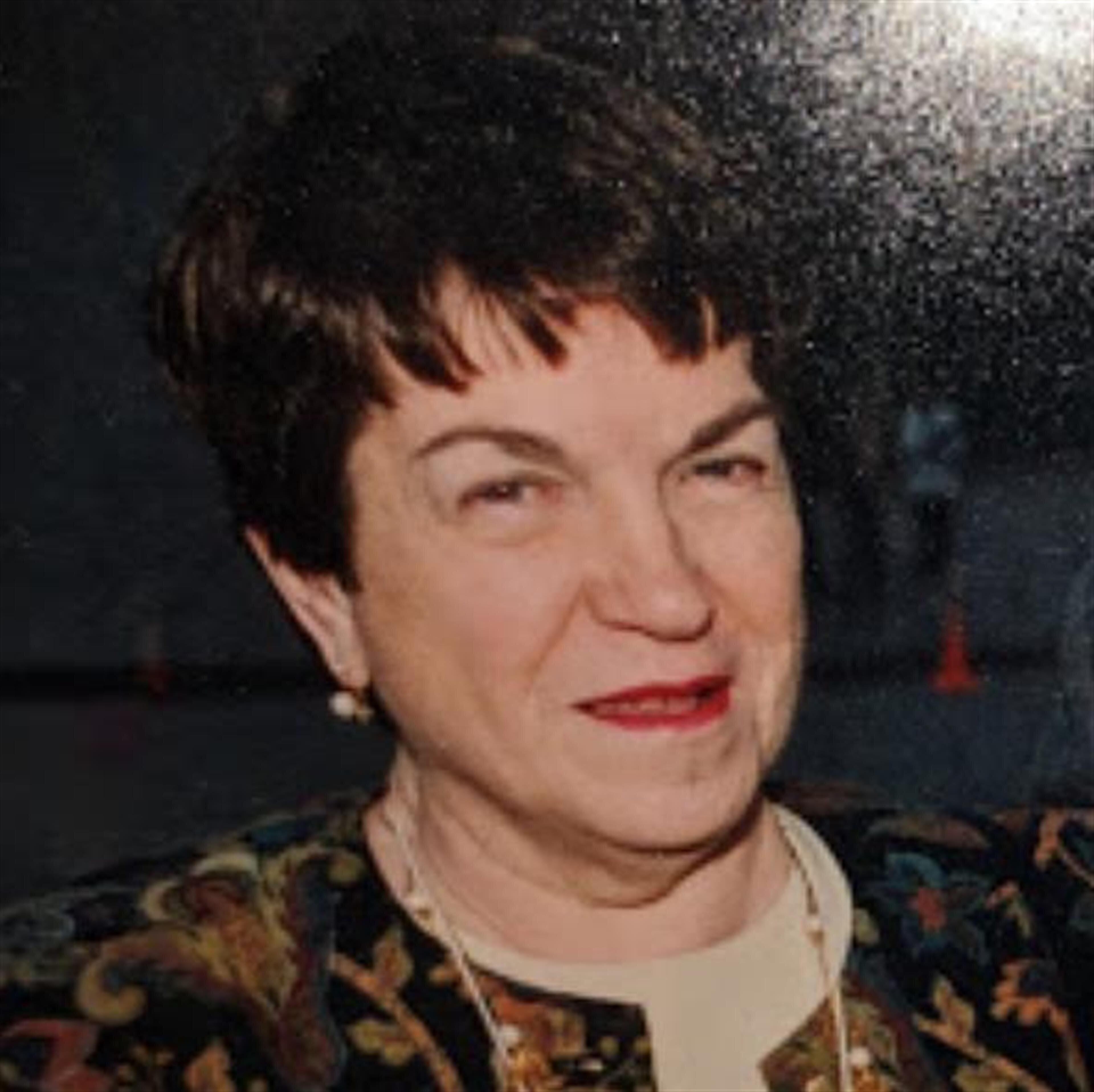 Mrs. Marilyn Louise Petersen