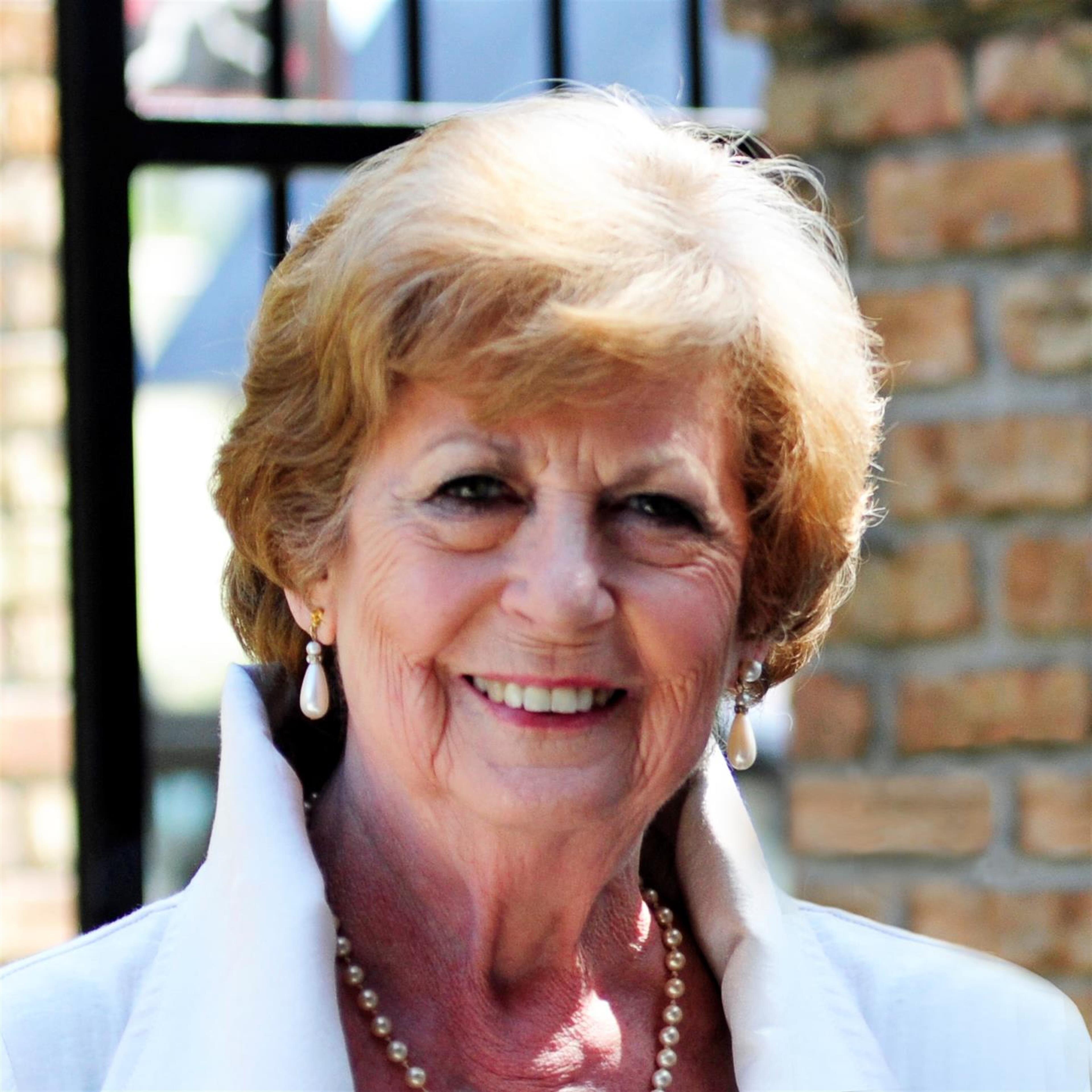 Iris Jane "Mimi" Ross