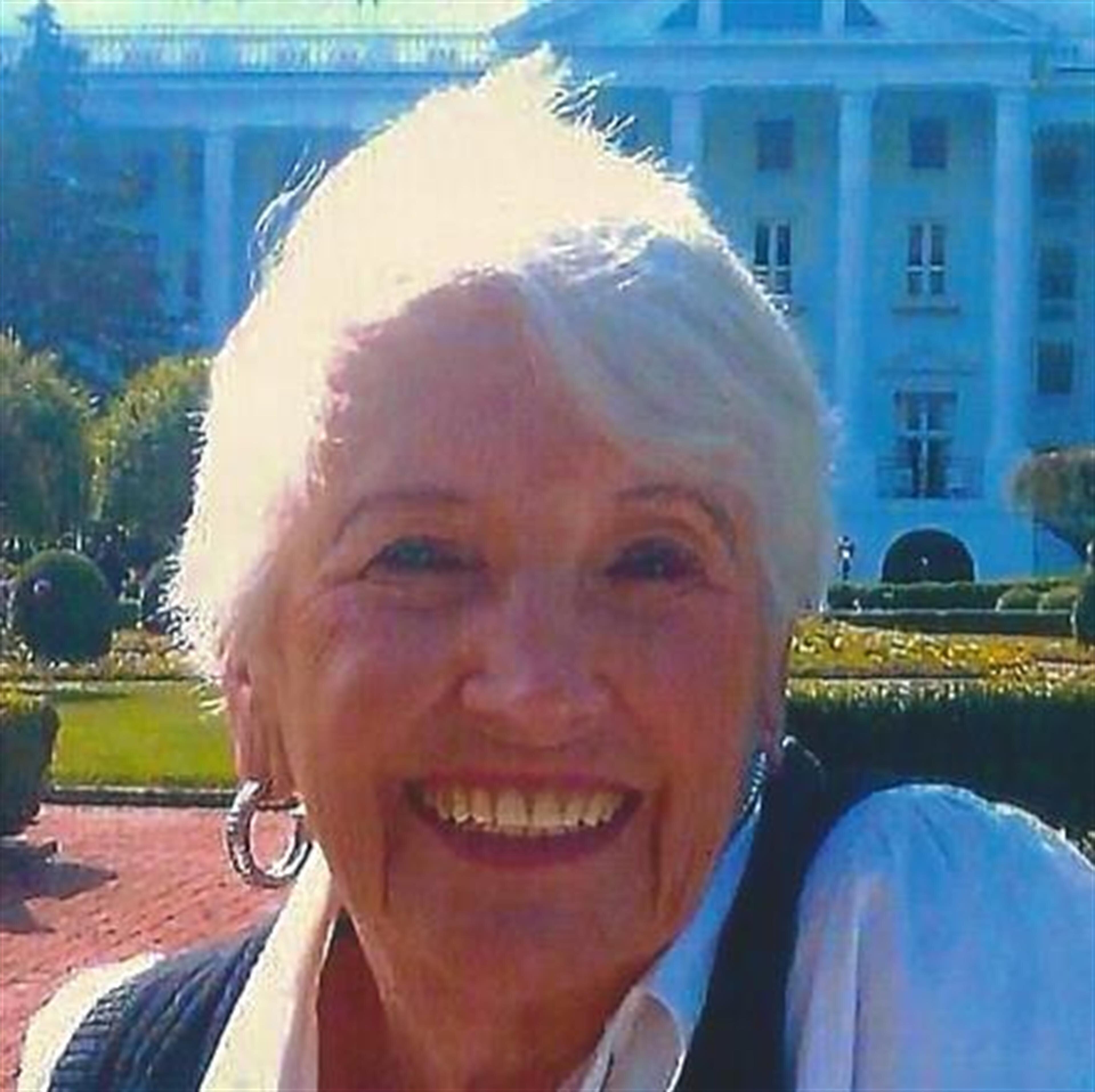 Glenna Andrews