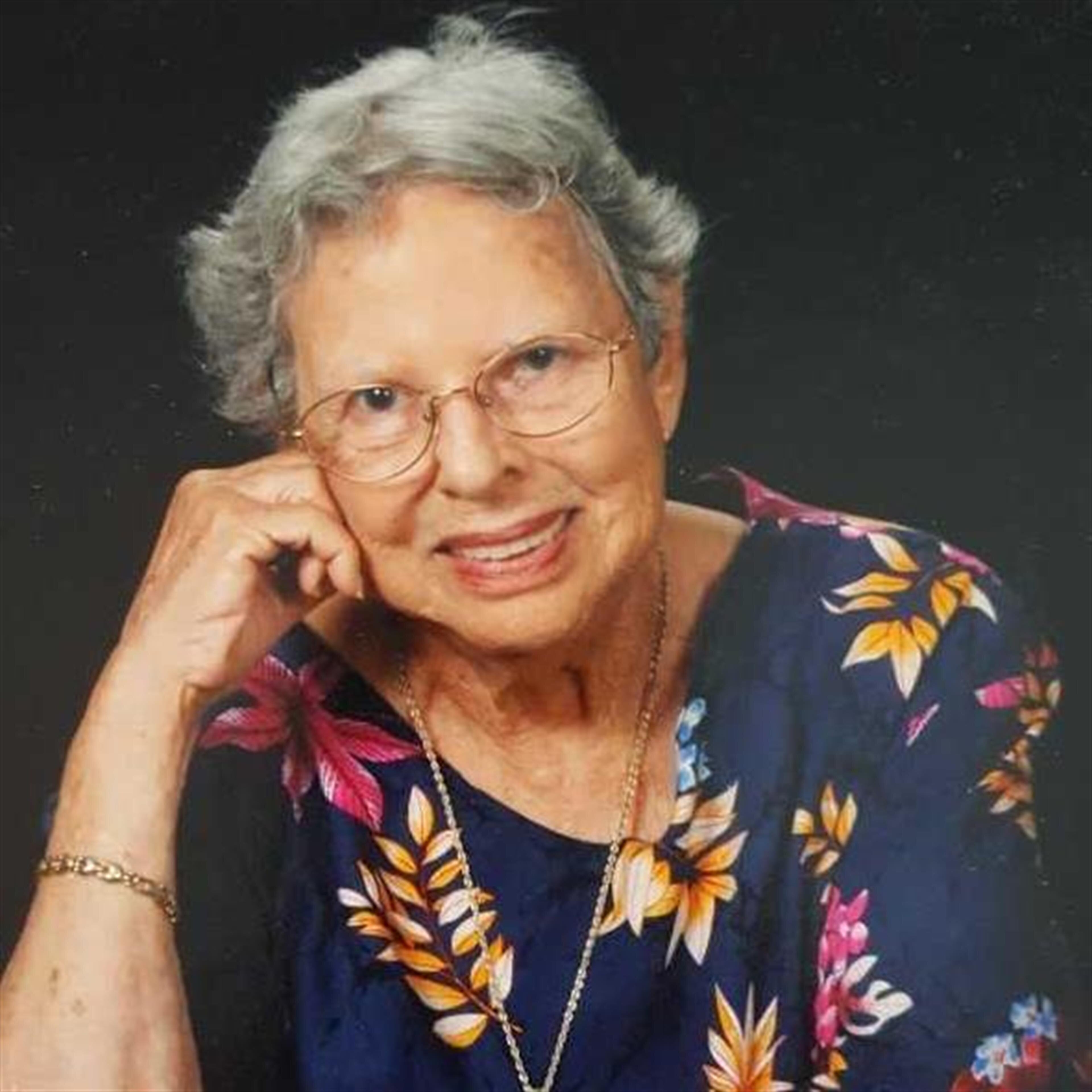 Lurline Bertha Reeves