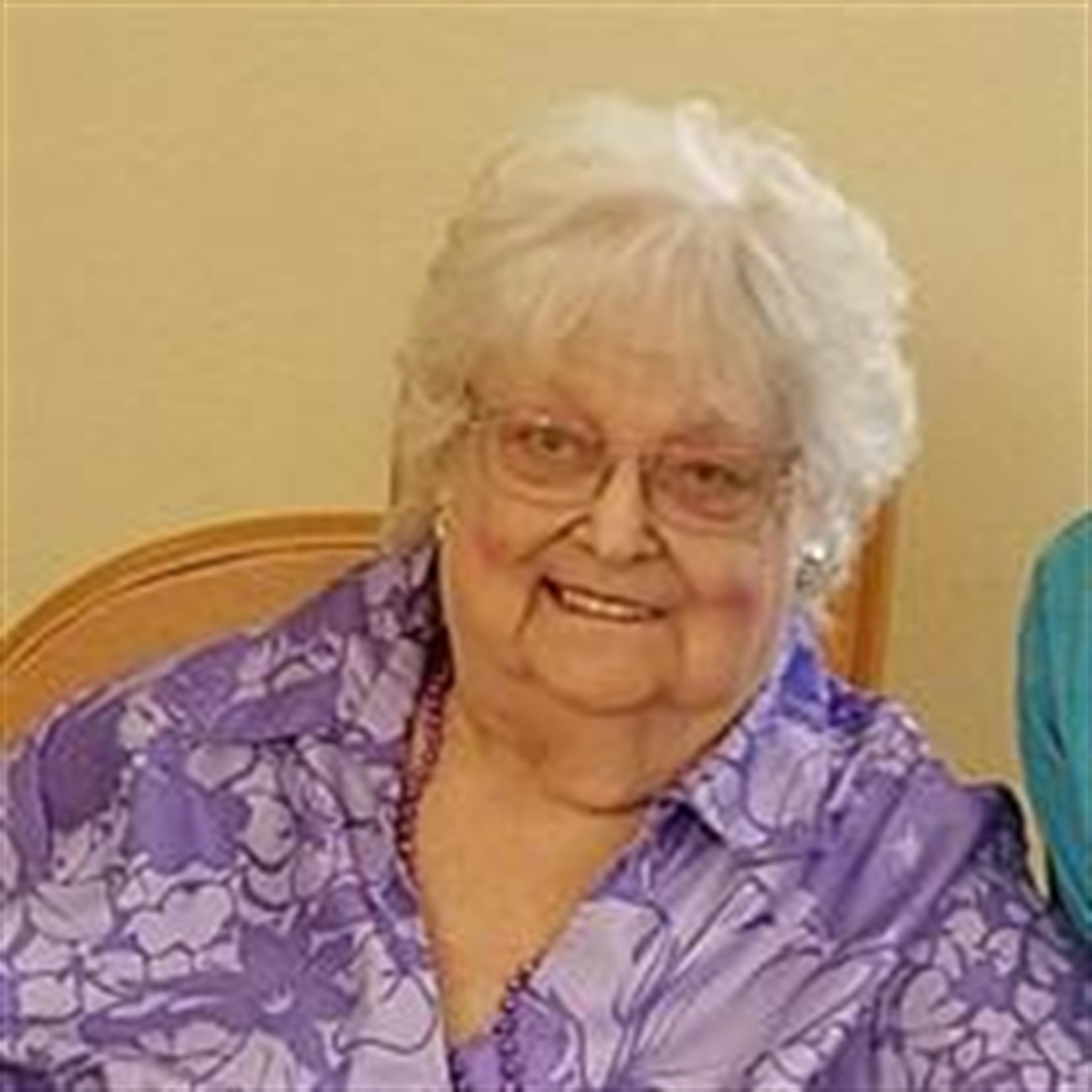 Marilyn J Kucik