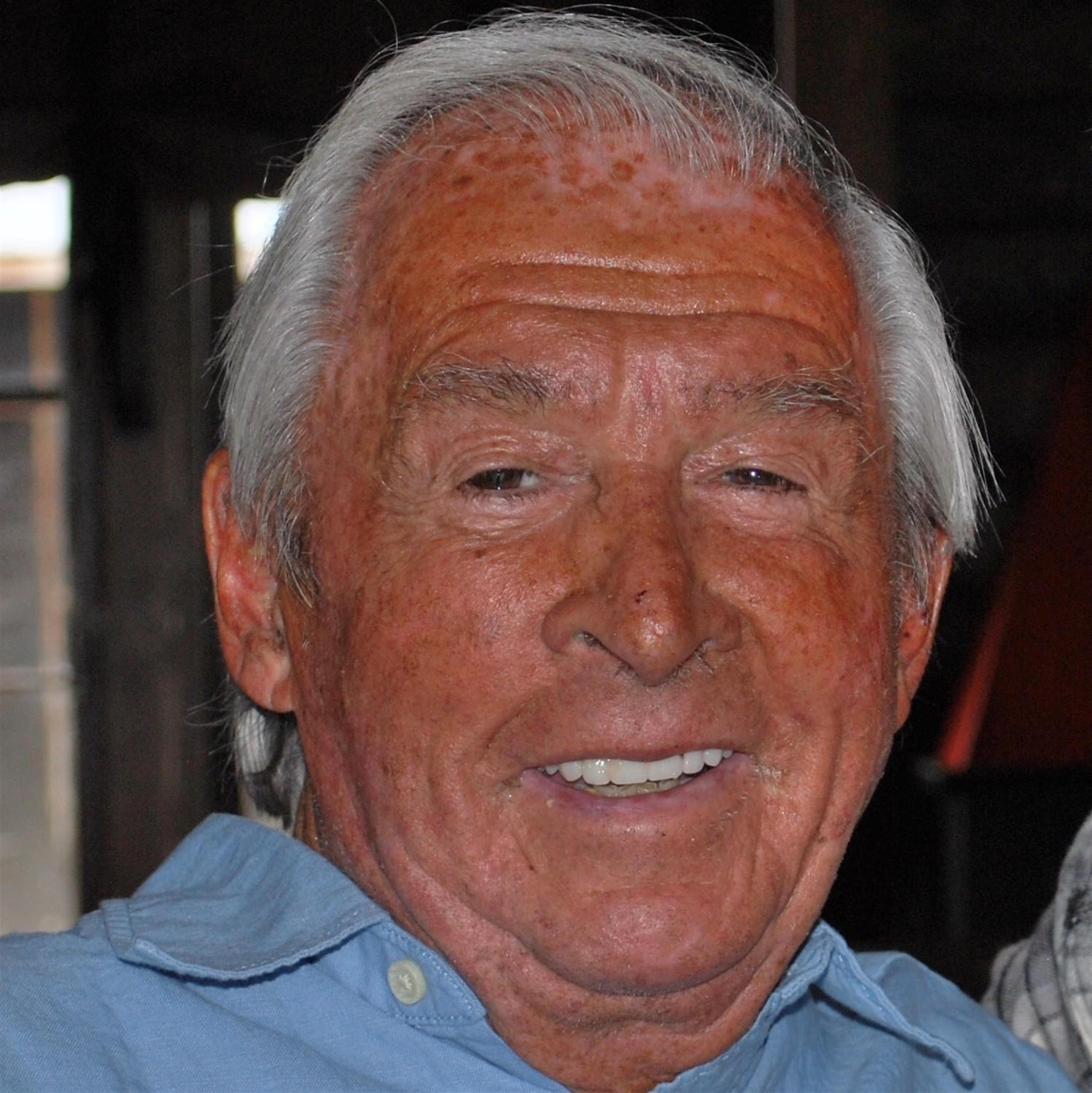 Dr. P. Robert Pax