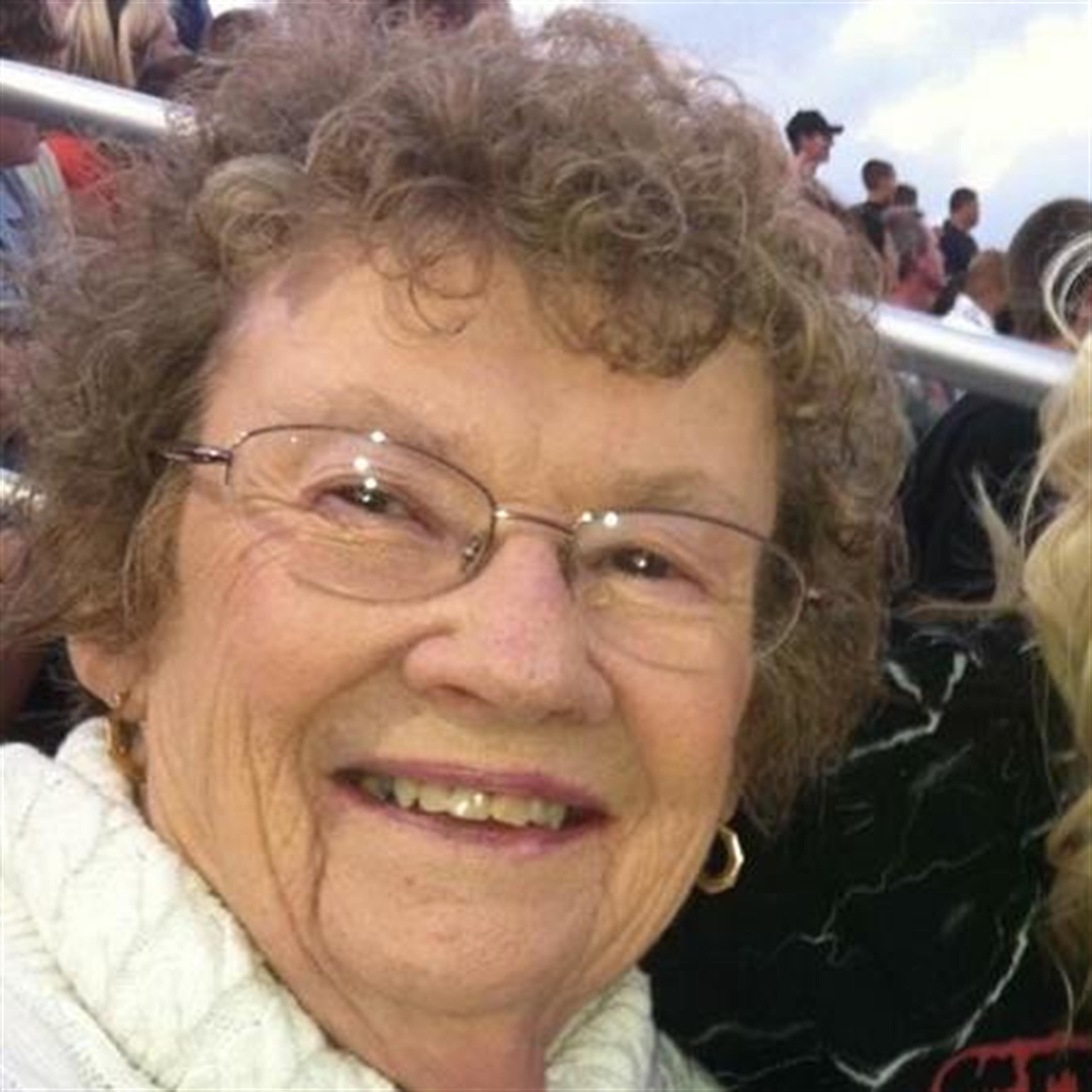 Caroline S Simpson