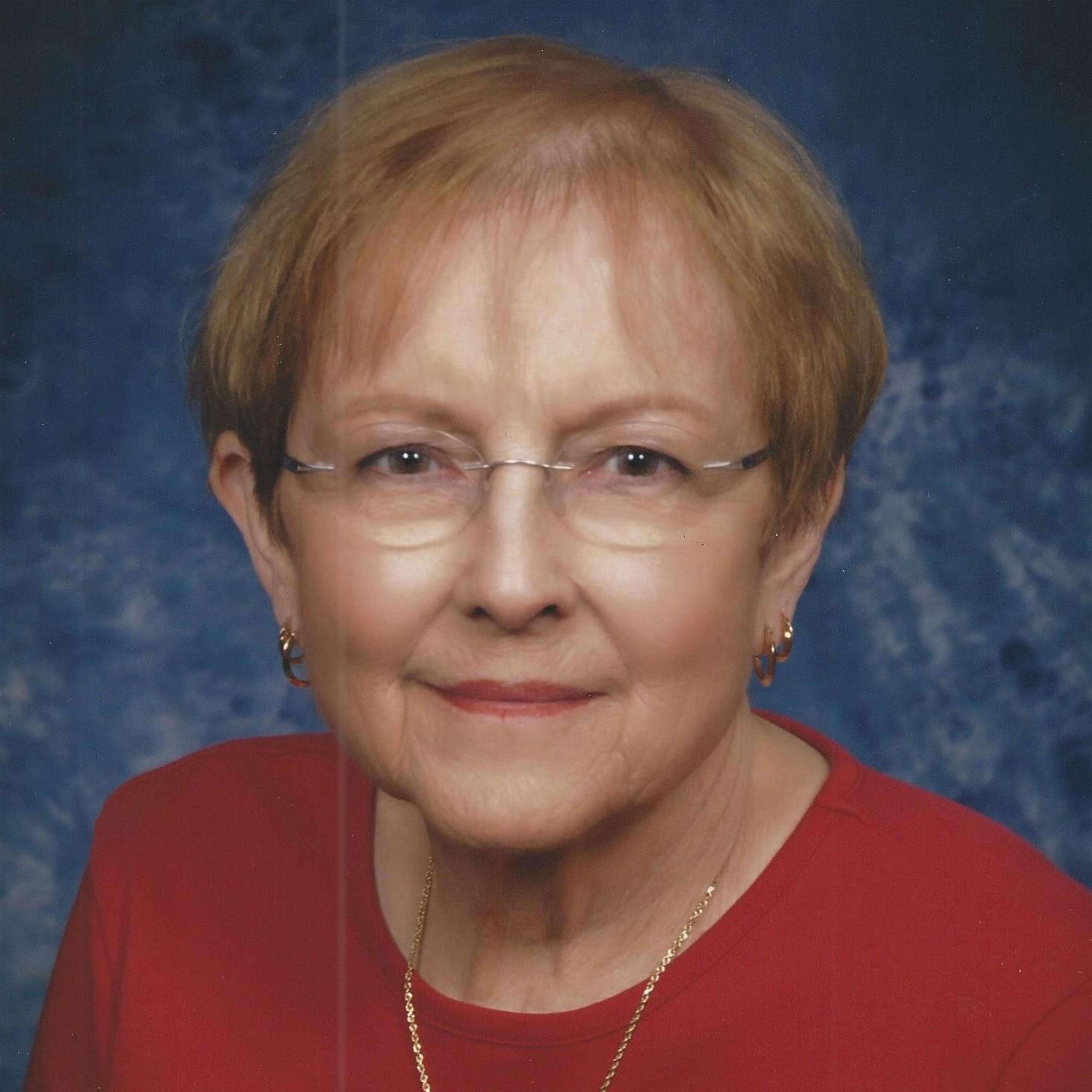 Ellen M Schaefer
