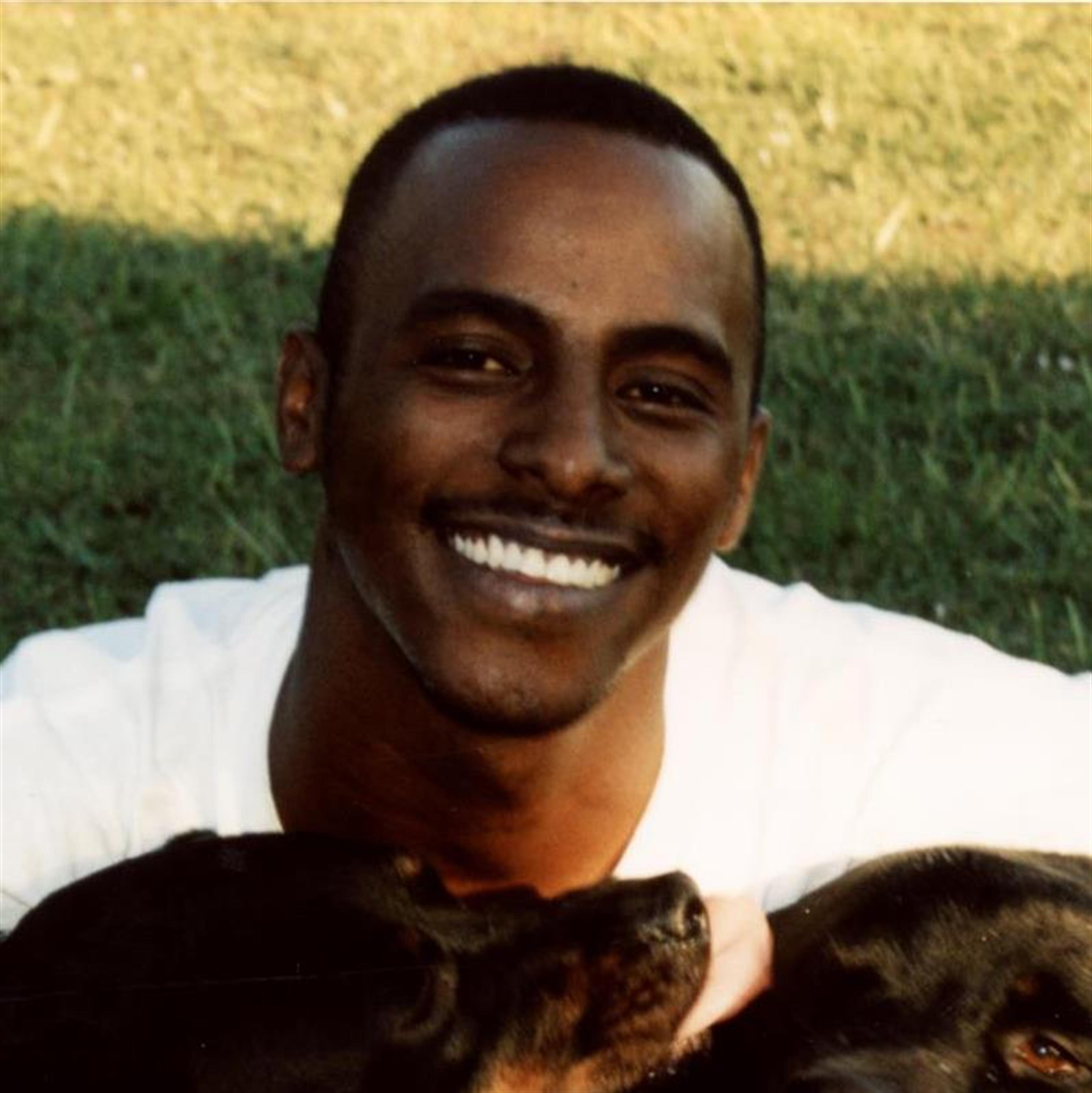 Gregory E Nickerson Jr