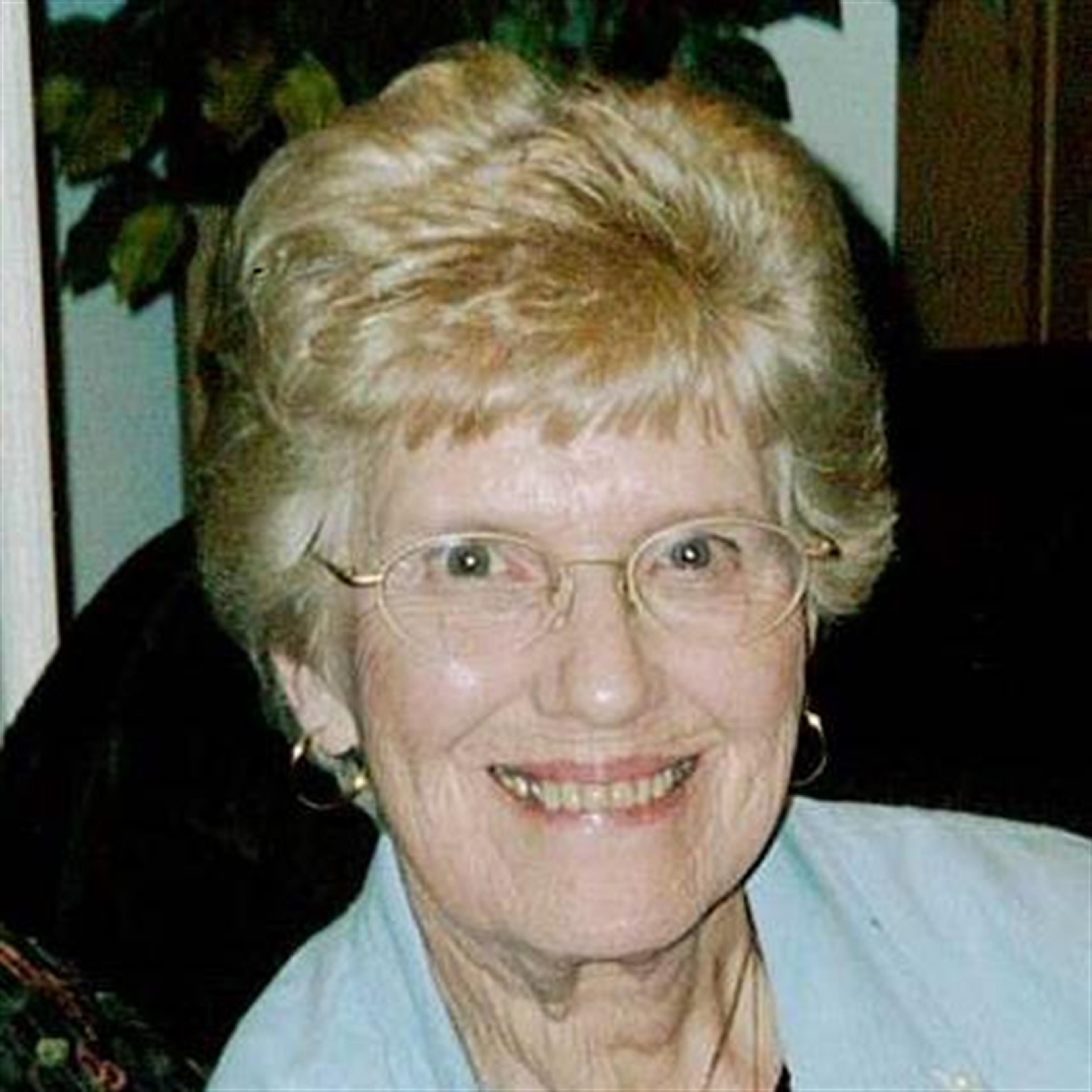 Dorothy Naomi Van Dam