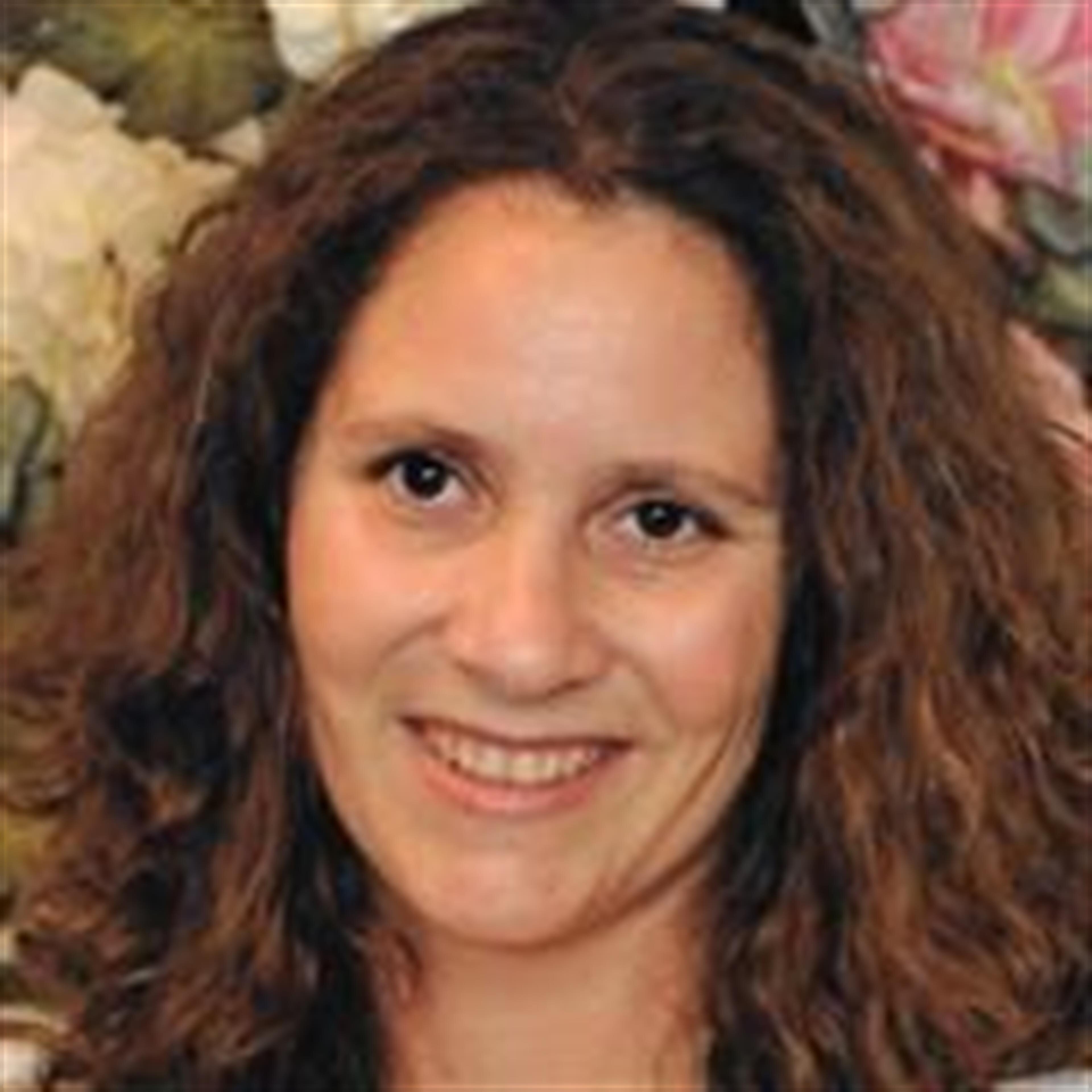 Angela Wakefield (Bolivar)