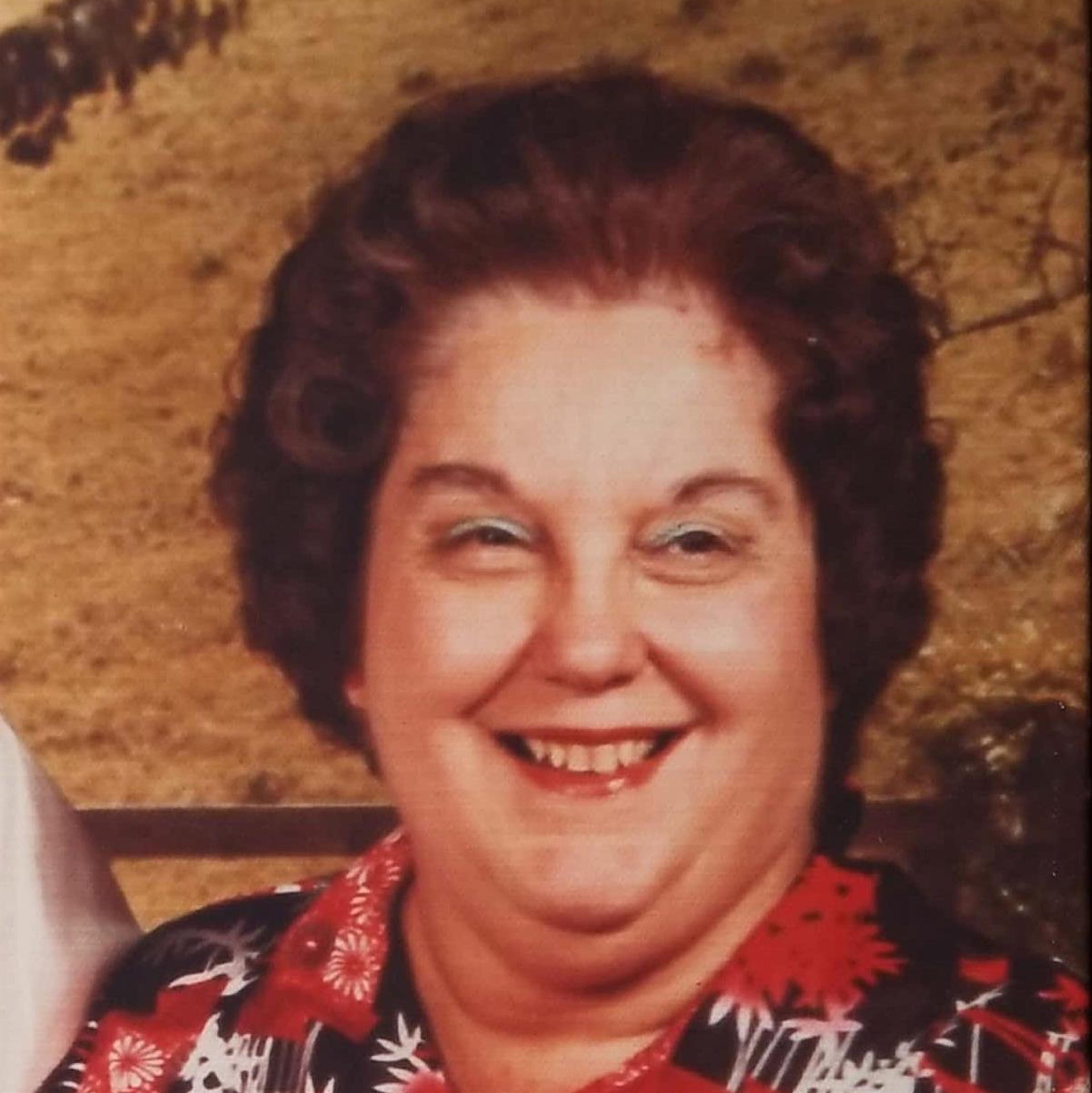 Mrs. Norma  Parker