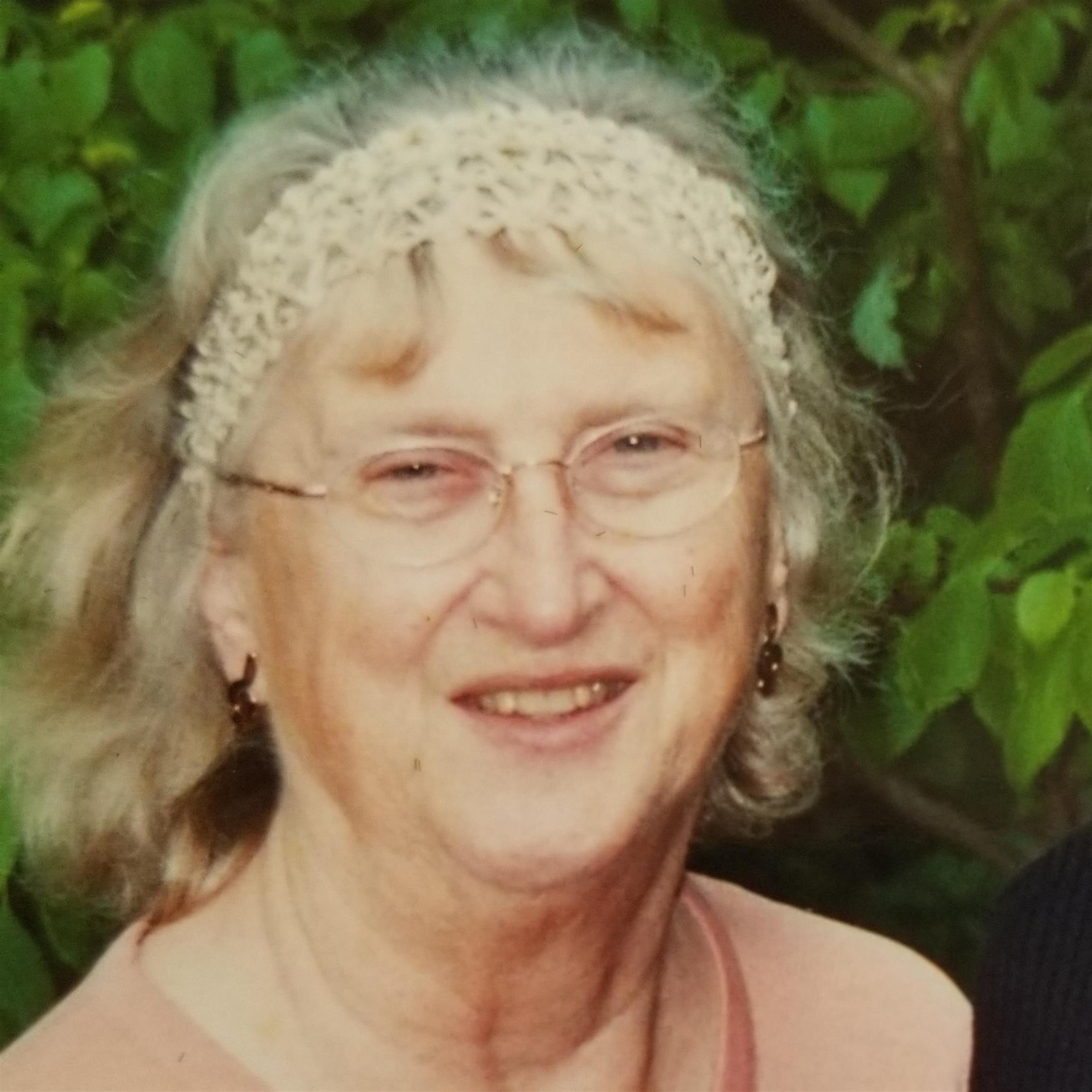 Carolyn Shears