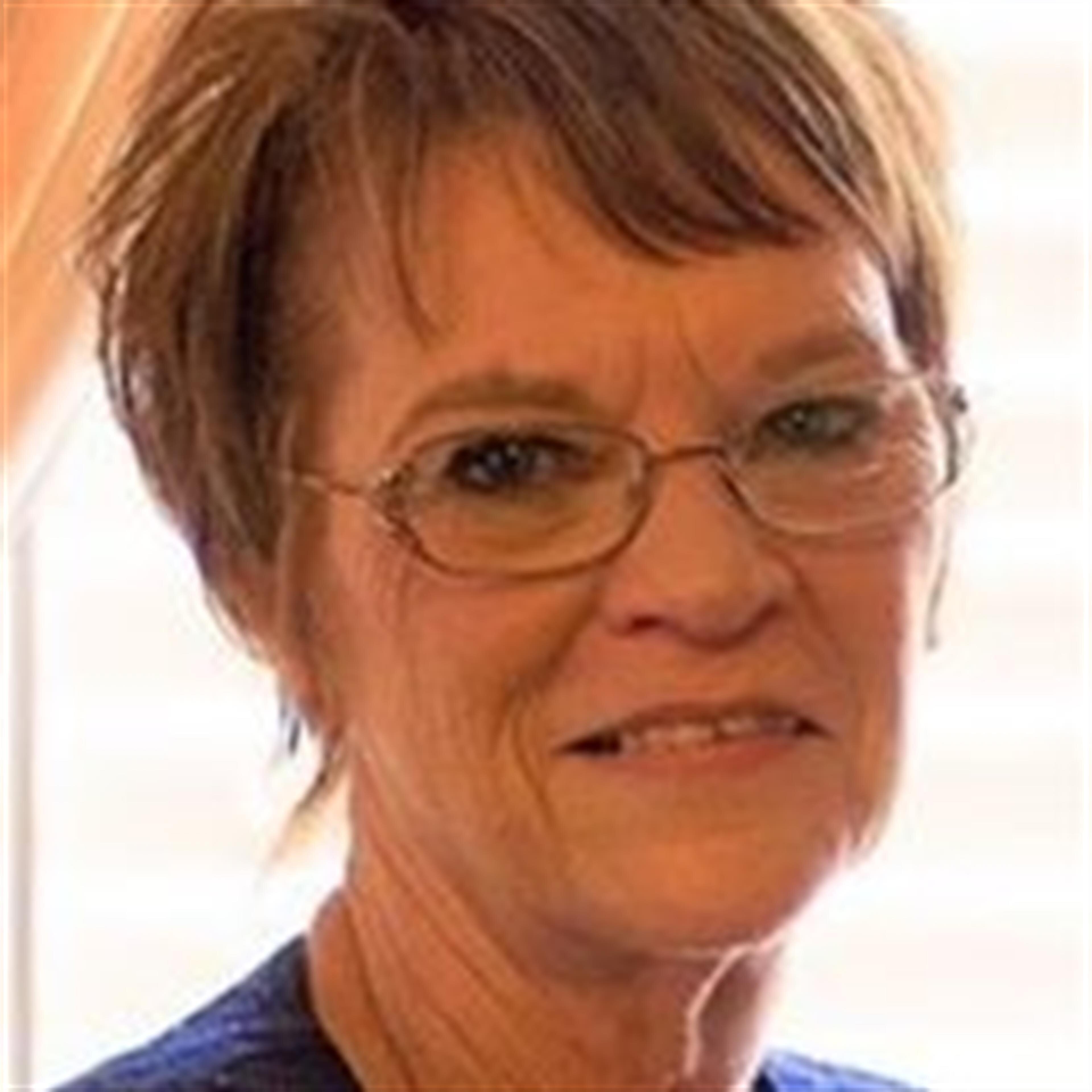 Linda Smith Miller