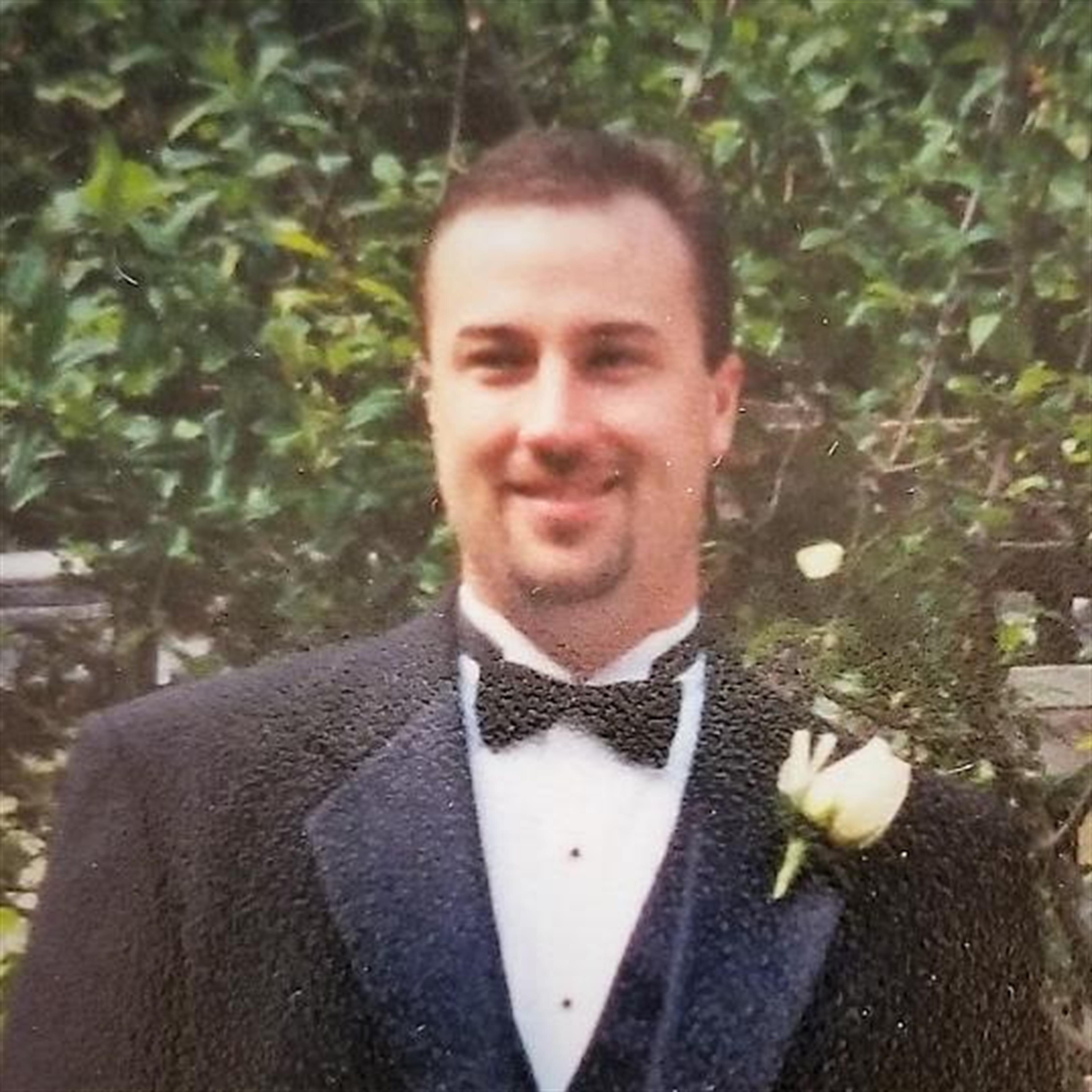 Mr. Sean  Ray Parnell