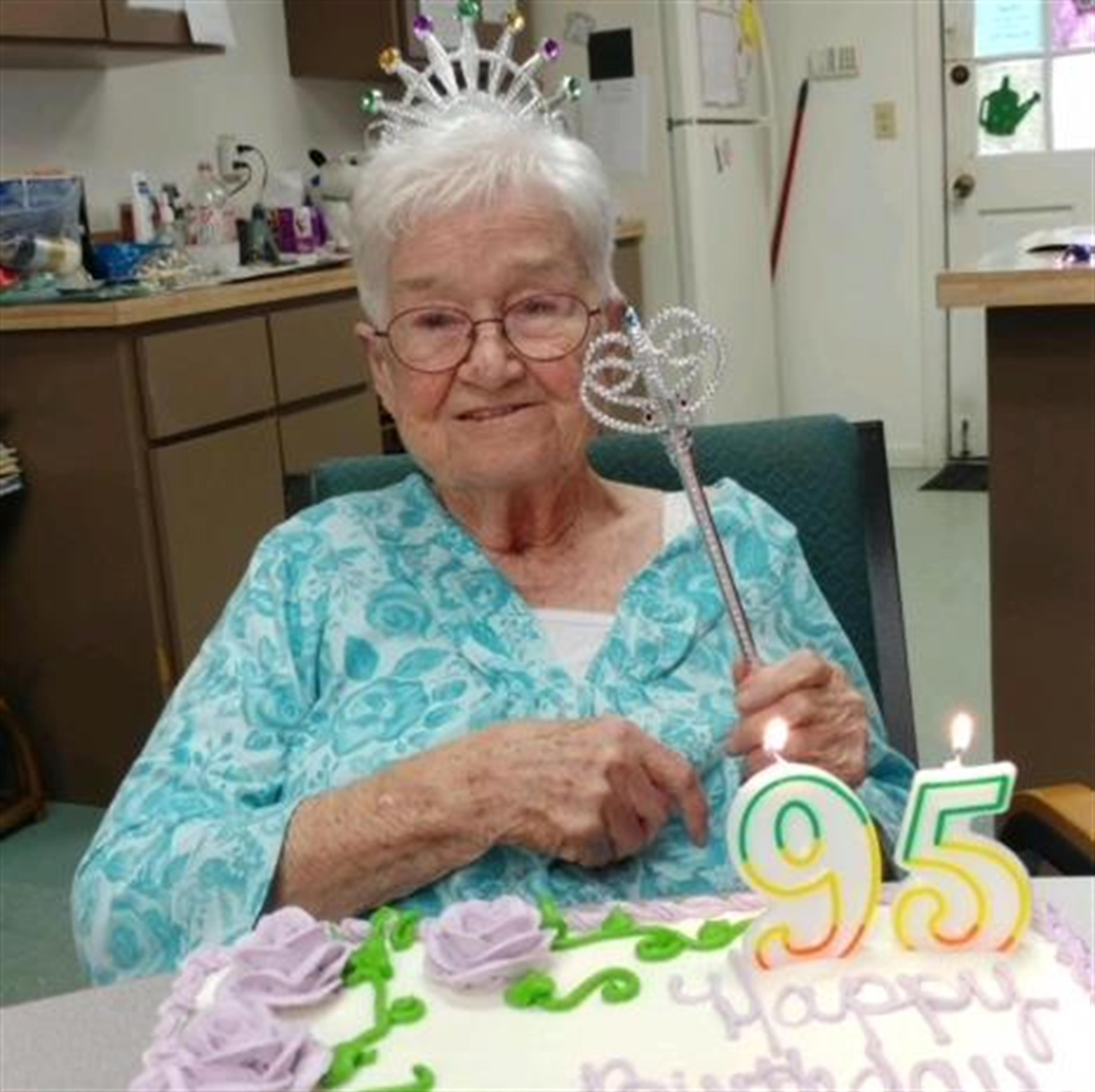 Dorothy L. Davis Hadlock