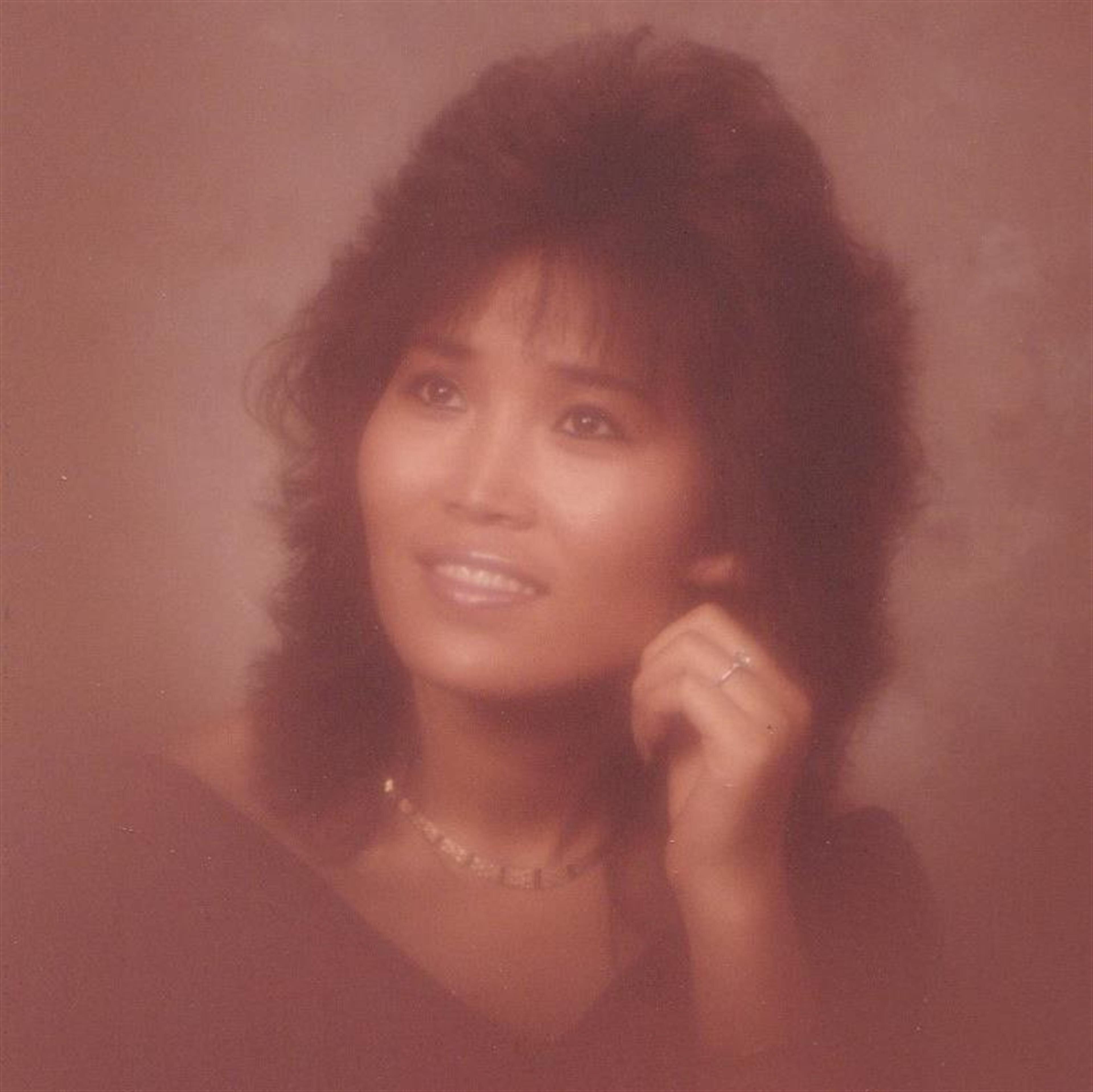UNA SUN ADAMS
