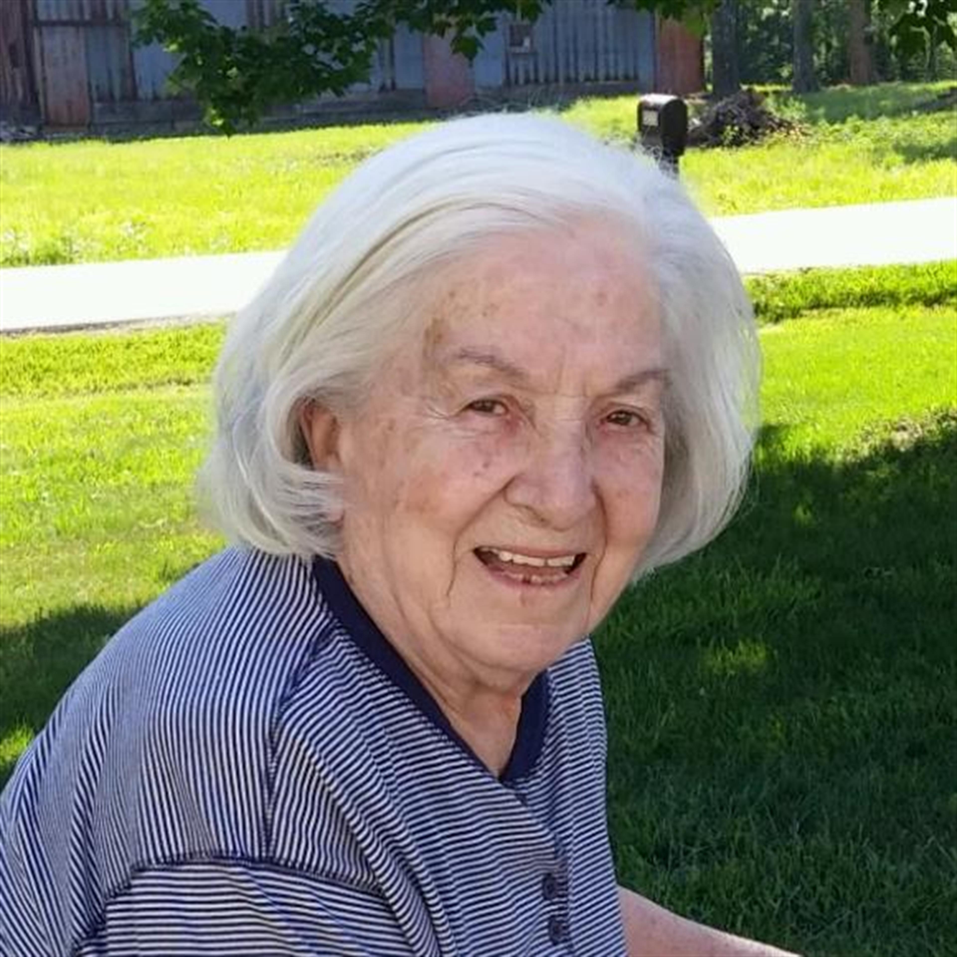 Elizabeth "Liz" Coffman's obituary picture