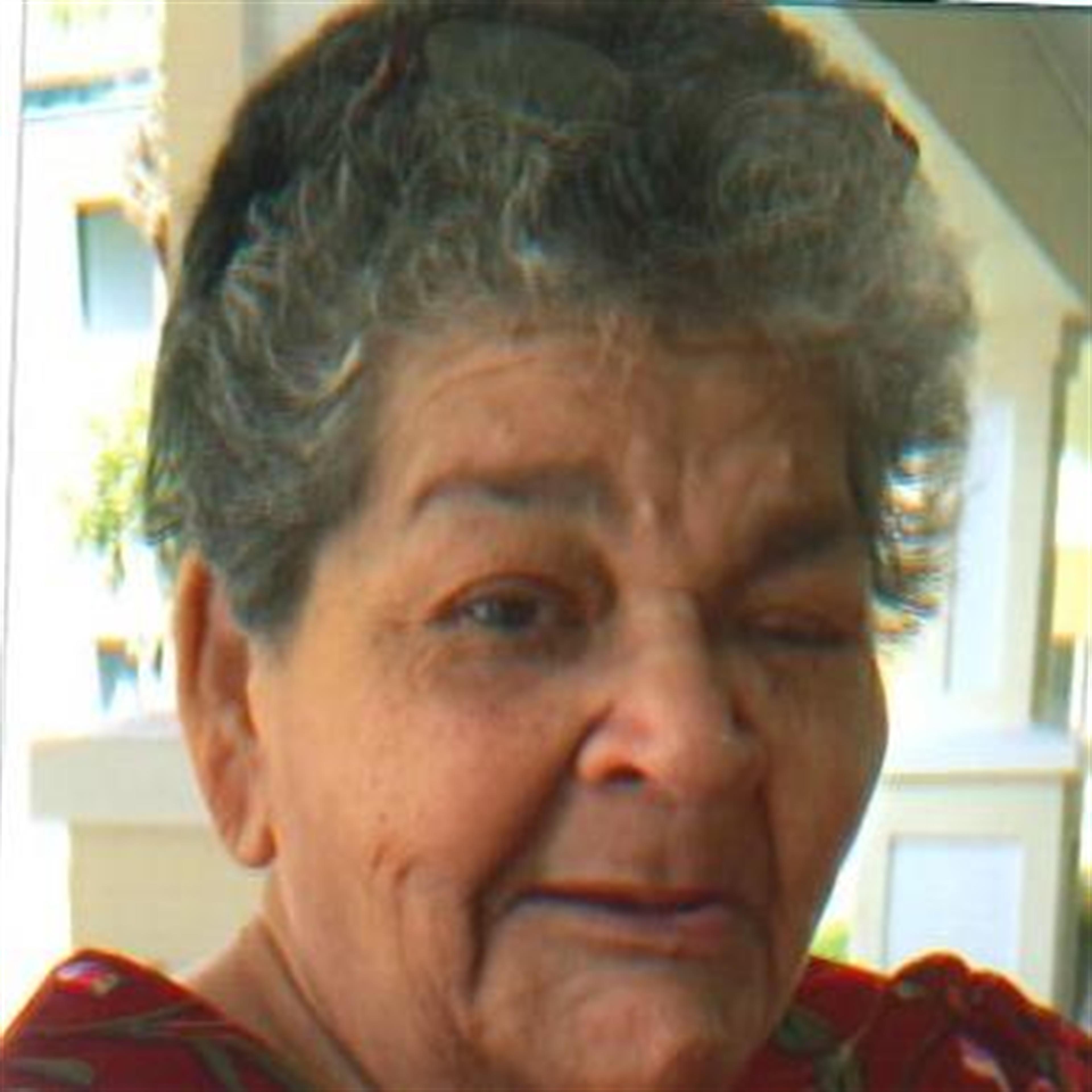 Gloria Torres' obituary picture