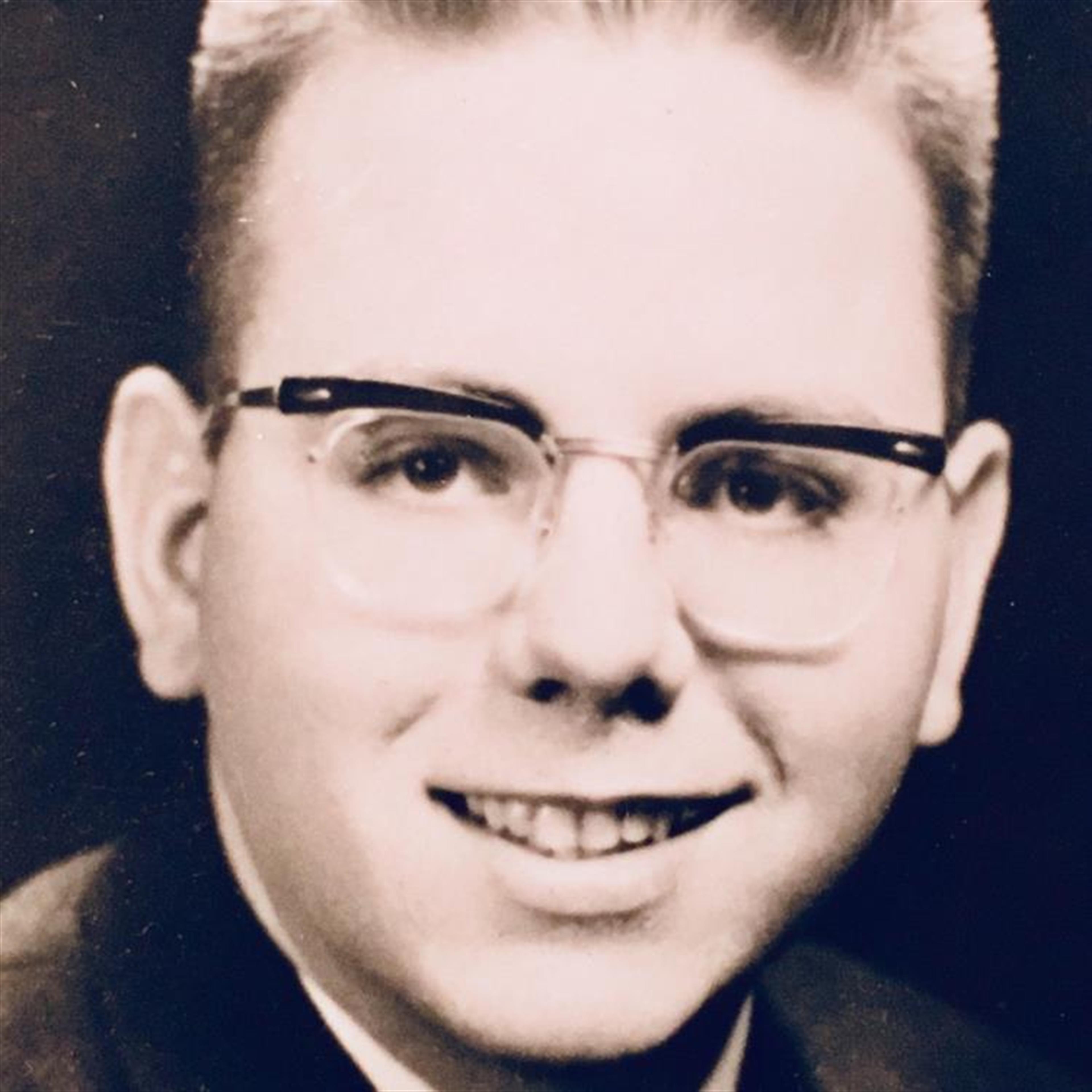 Robert "Bob" Wiersberg's obituary picture