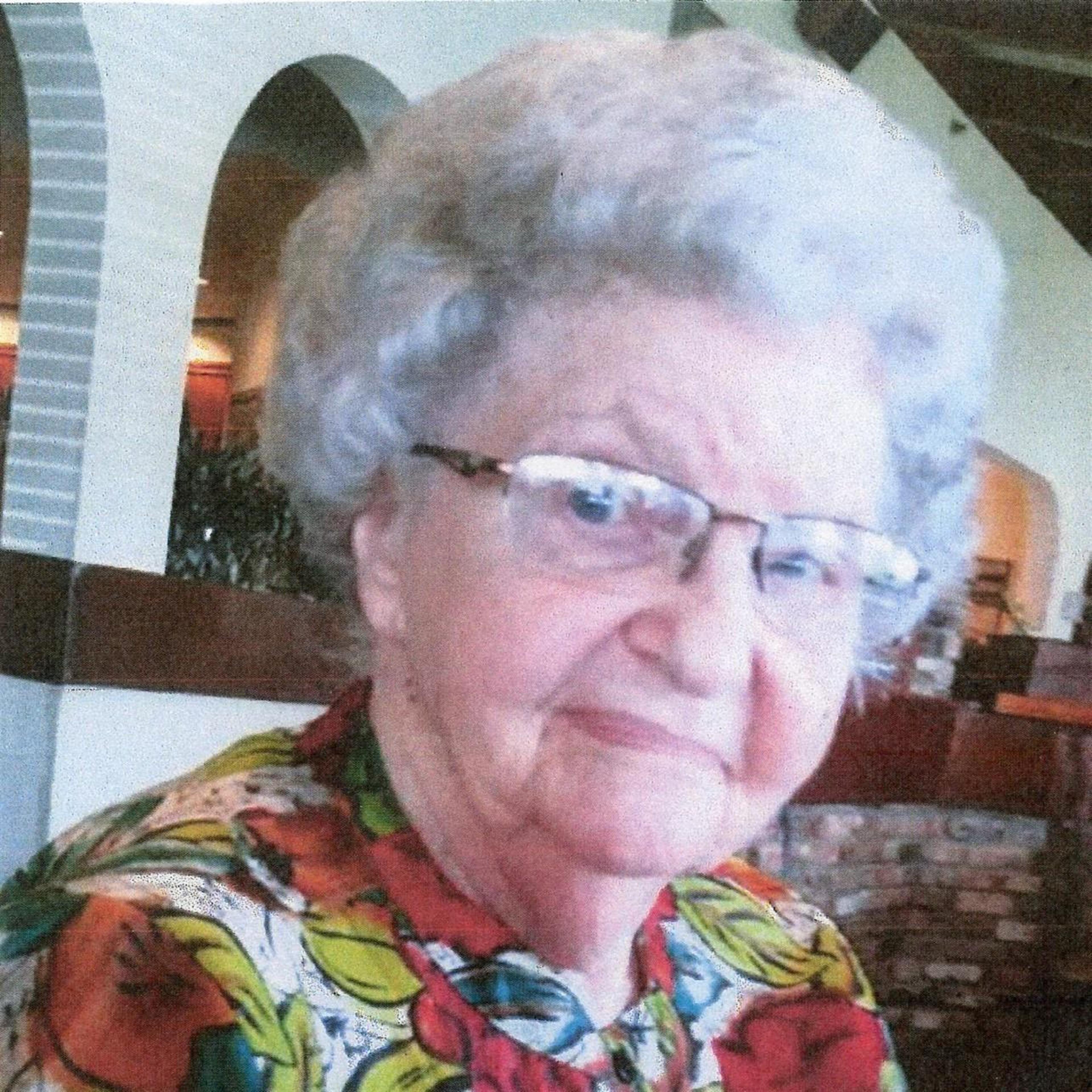 Mrs. Alma "Libby" Elizabeth Mullins Craig
