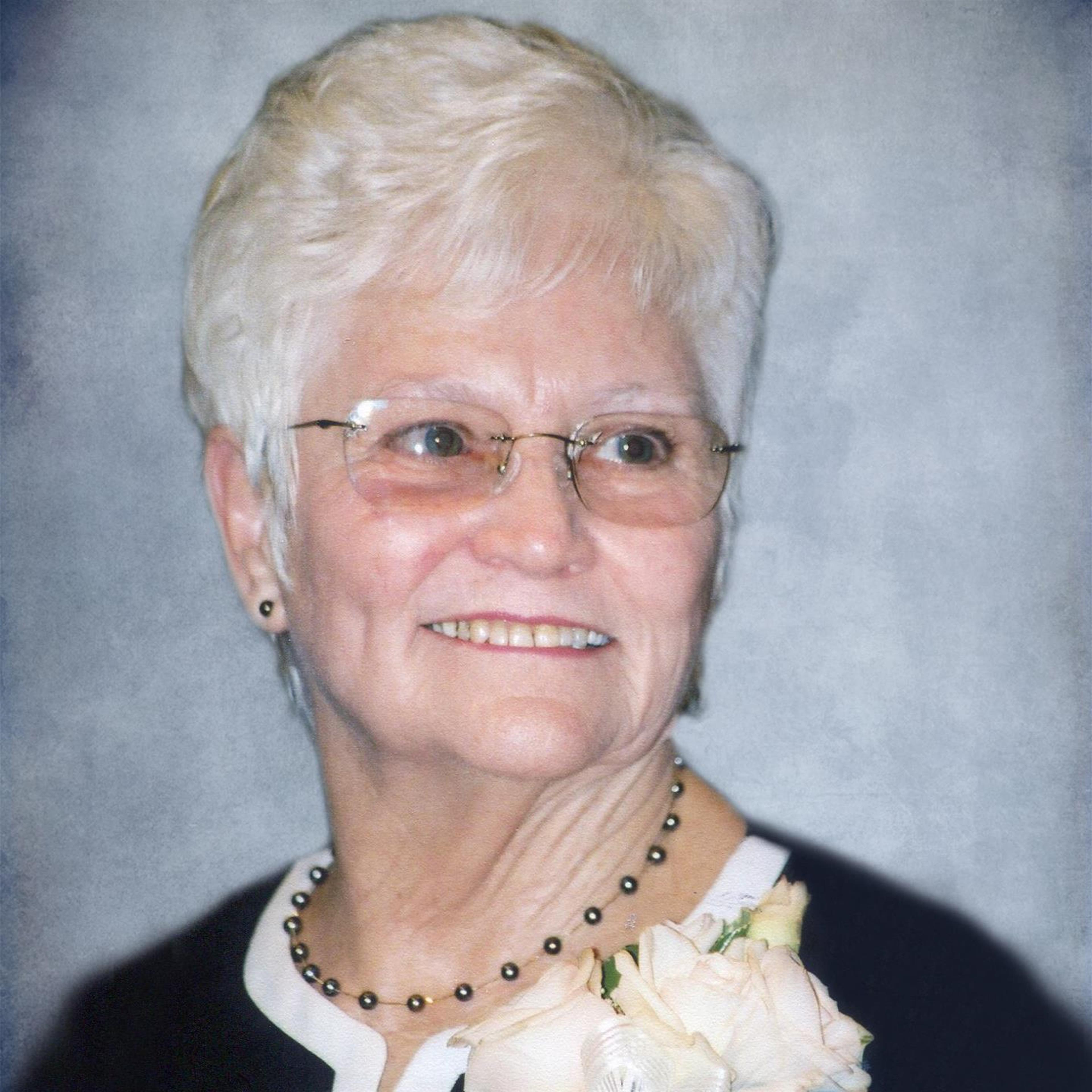 Viola Mary Carver